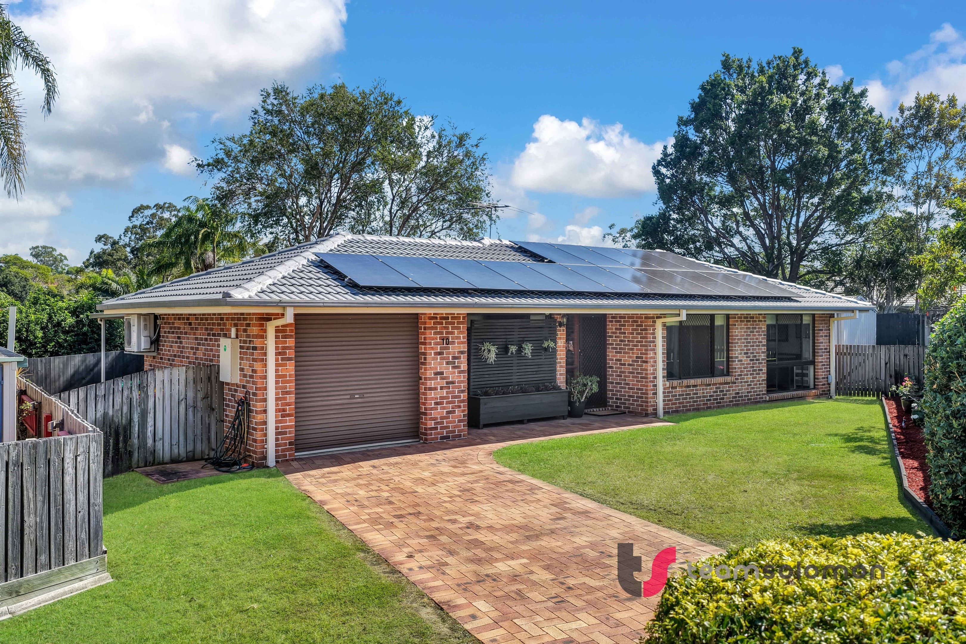10/53 Windemere Road, Alexandra Hills — photo 1 of 5