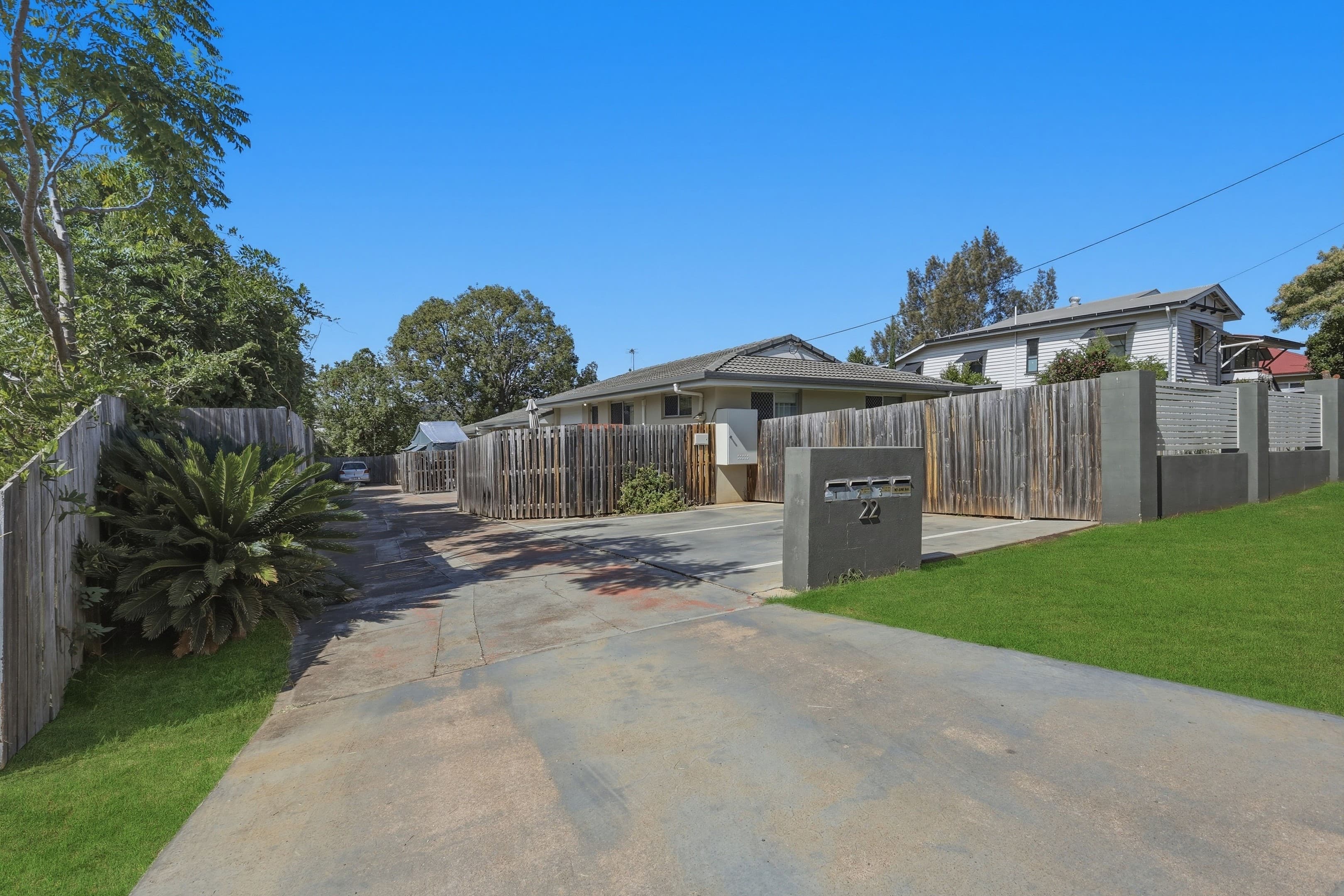 2/22 Whichello Street, Newtown - Image 1