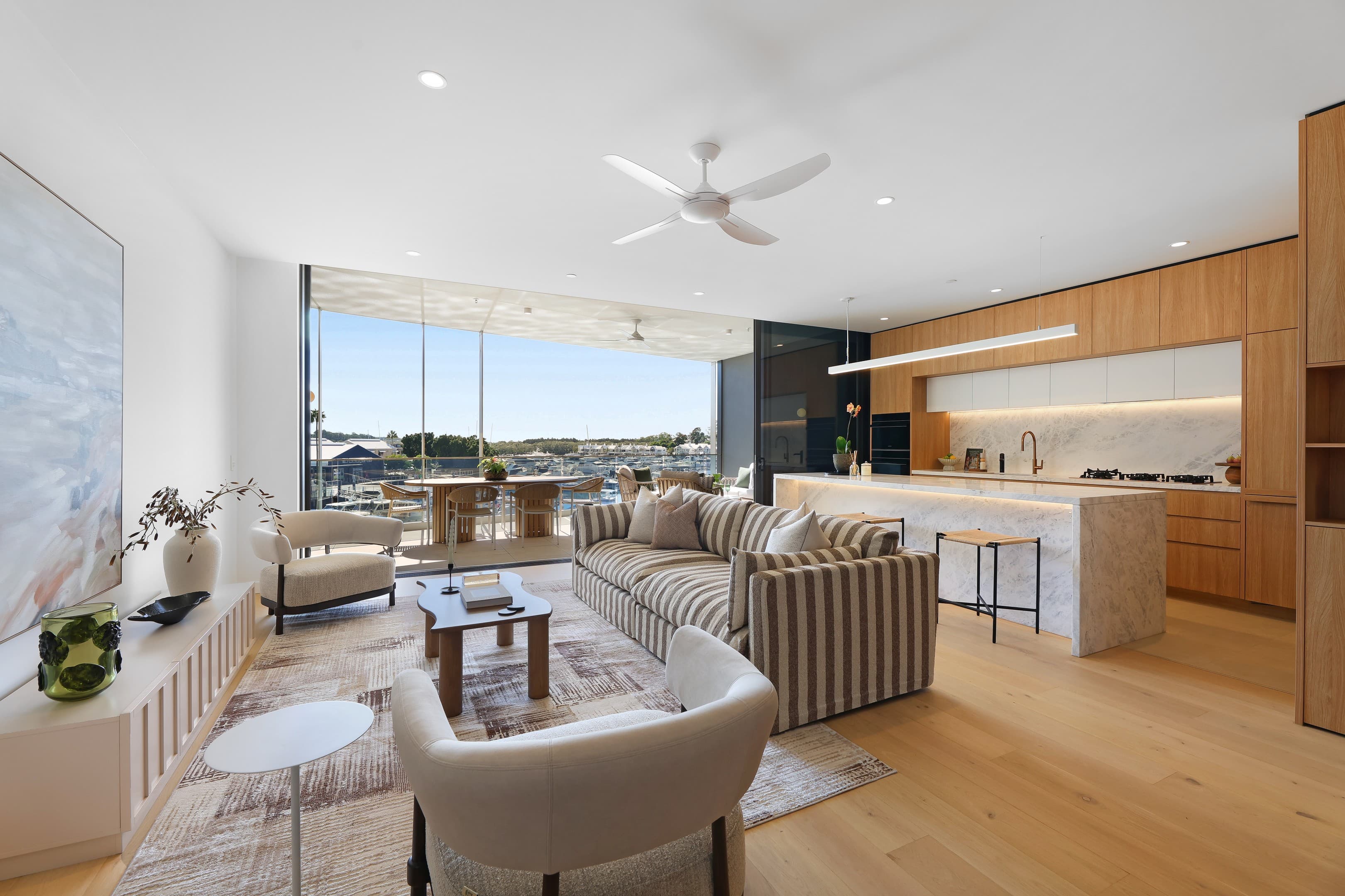20/1 Grand Jabiru Way, Sanctuary Cove — photo 1 of 5