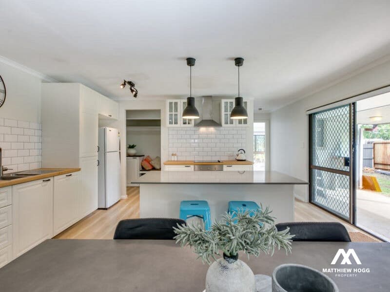 19 Lisbeth Street, Springwood - Image 1