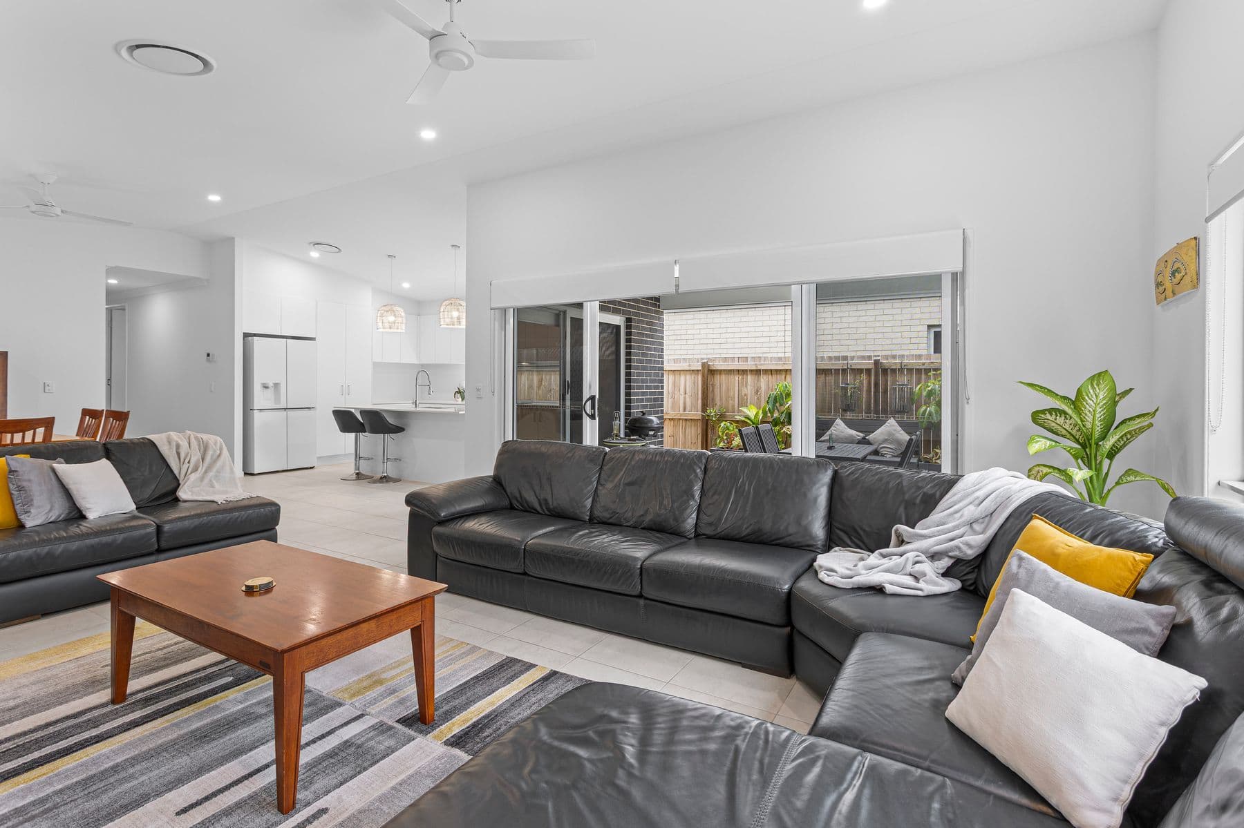 61 Ewan Street, Margate — photo 1 of 5