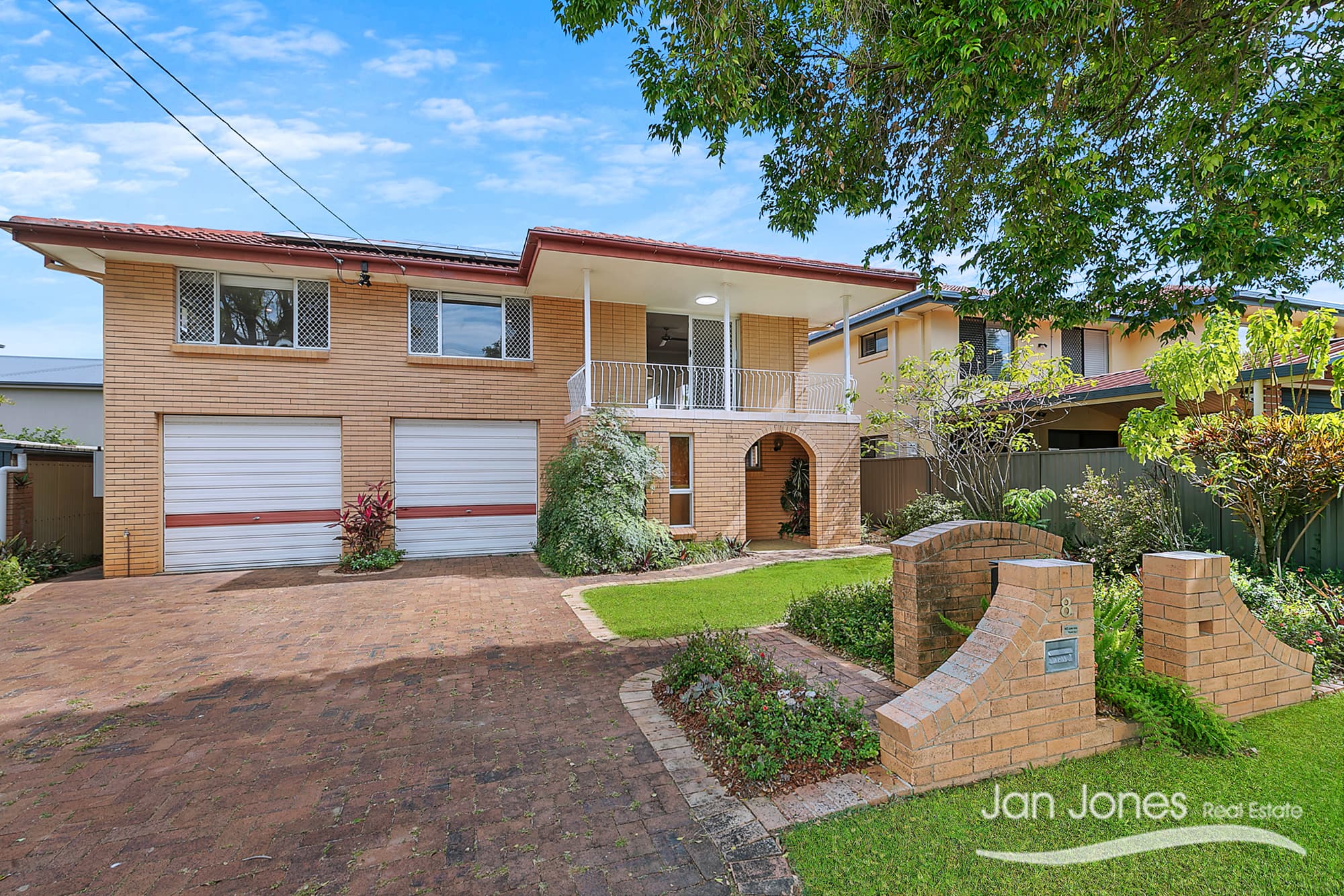 8 Deborah Street, Clontarf - Image 1