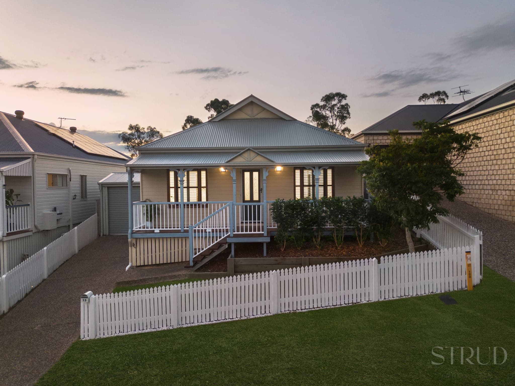13 Violet Avenue, Springfield Lakes - Image 1