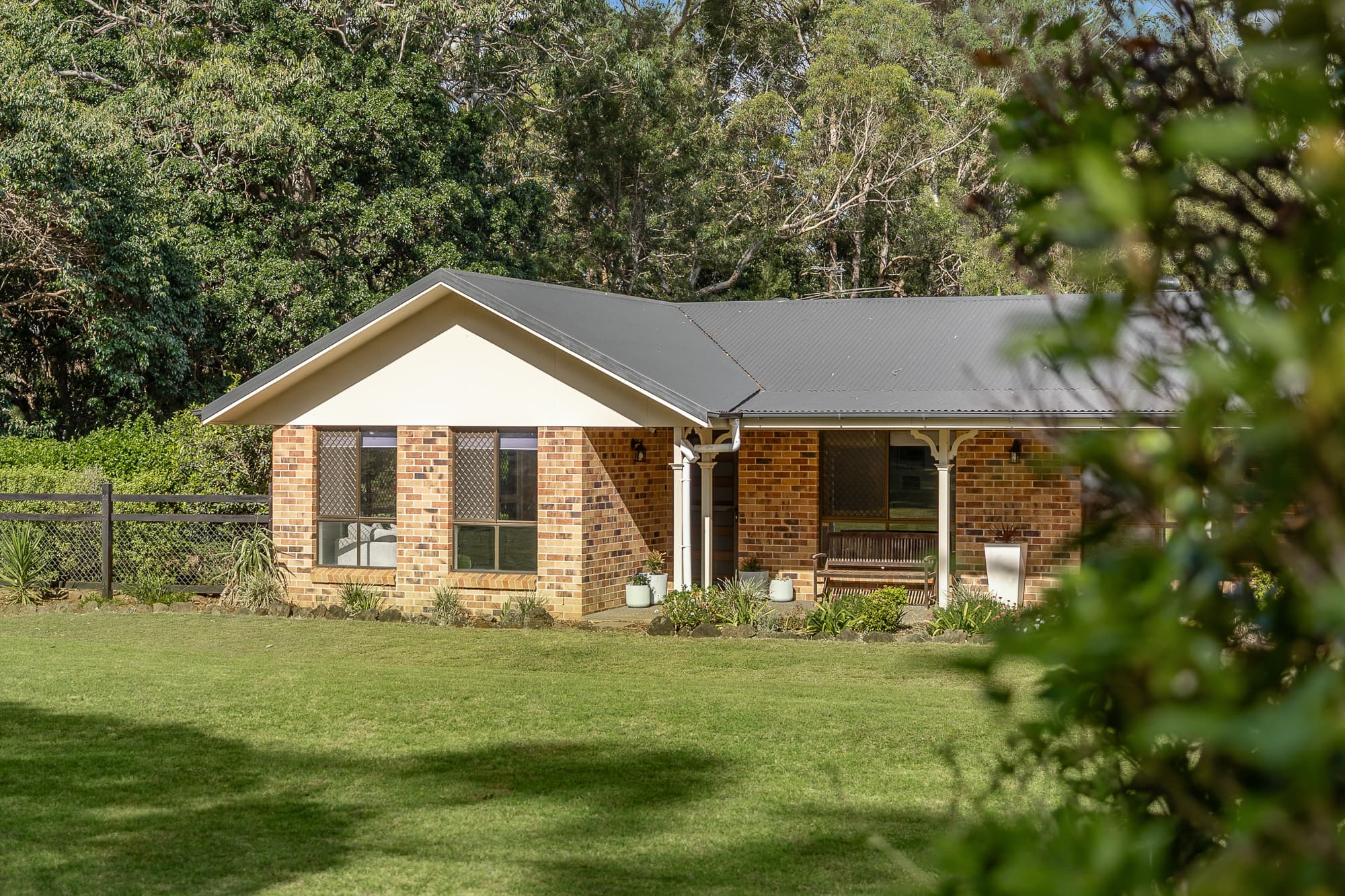 11 Sunray Drive, Highfields - Image 1