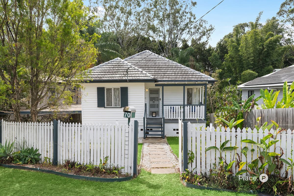 70 Sunshine Avenue, Tarragindi - Image 1