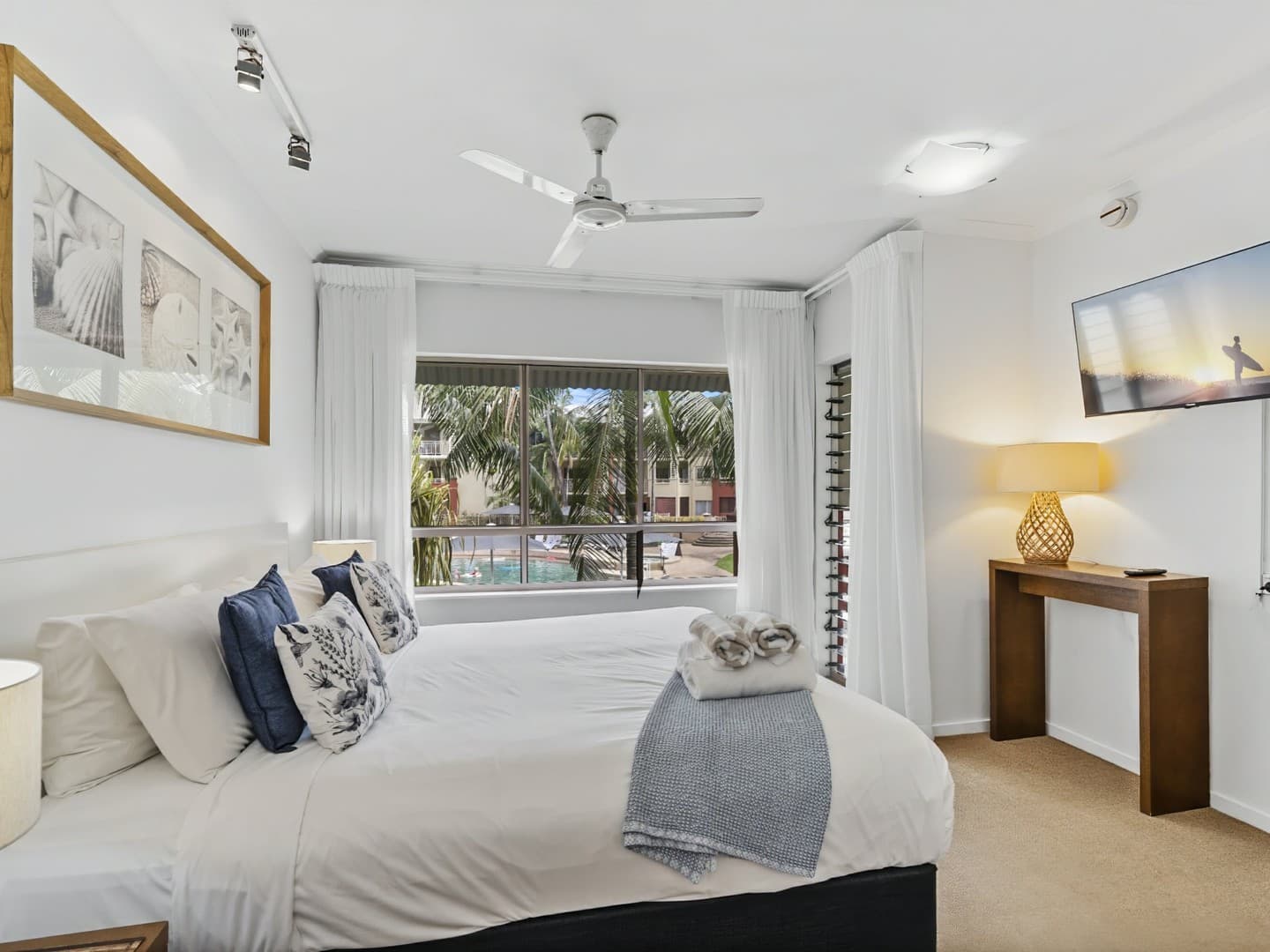 222/49-63 Williams Esplanade, Palm Cove — photo 1 of 5