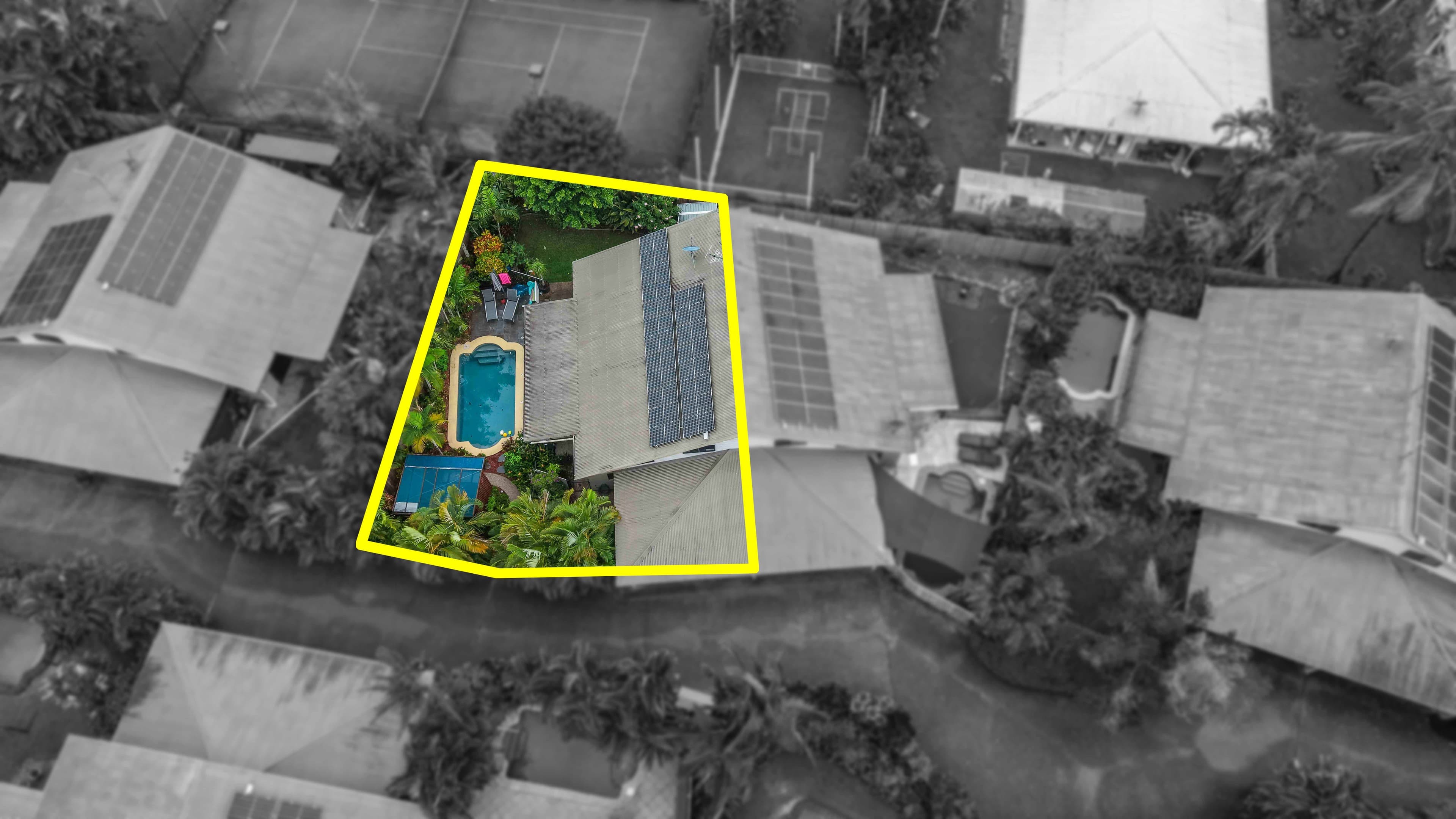 22/33-39 Nautilus Street, Port Douglas — photo 1 of 5