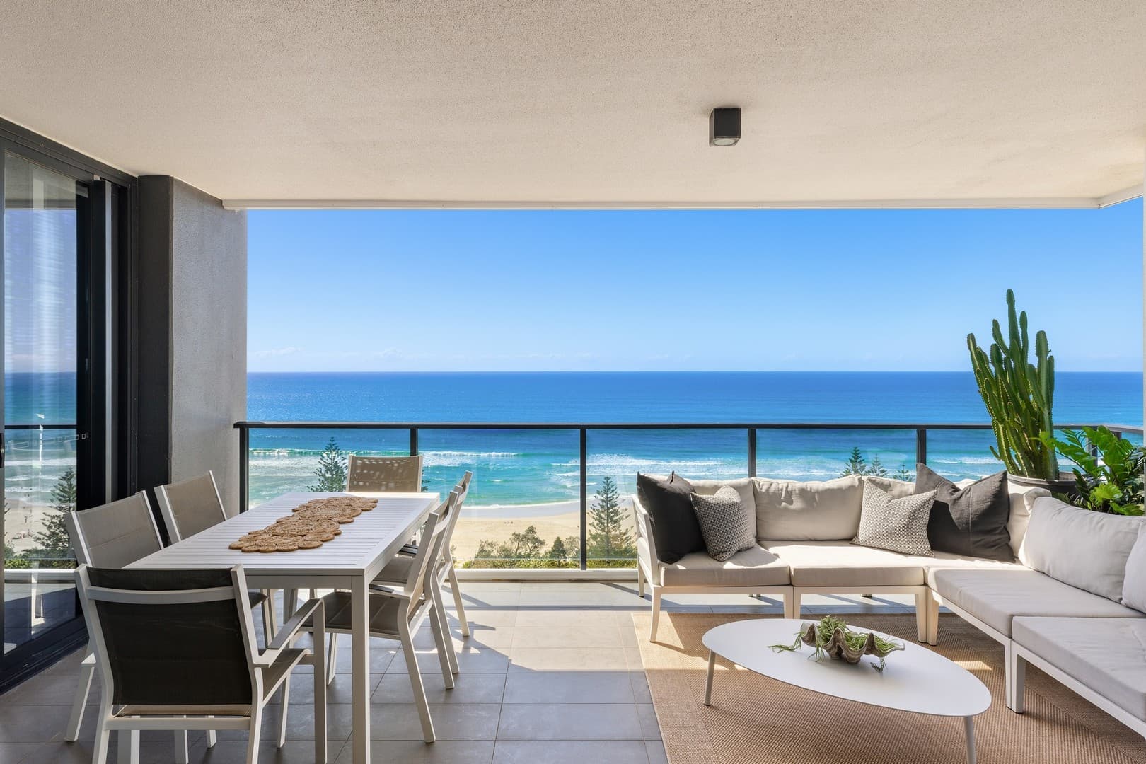 Level 13, 85/72 The Esplanade, Burleigh Heads, Burleigh Heads — photo 1 of 5