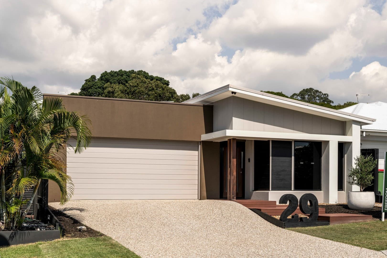 29 Lathro Way, Thornlands — photo 1 of 5