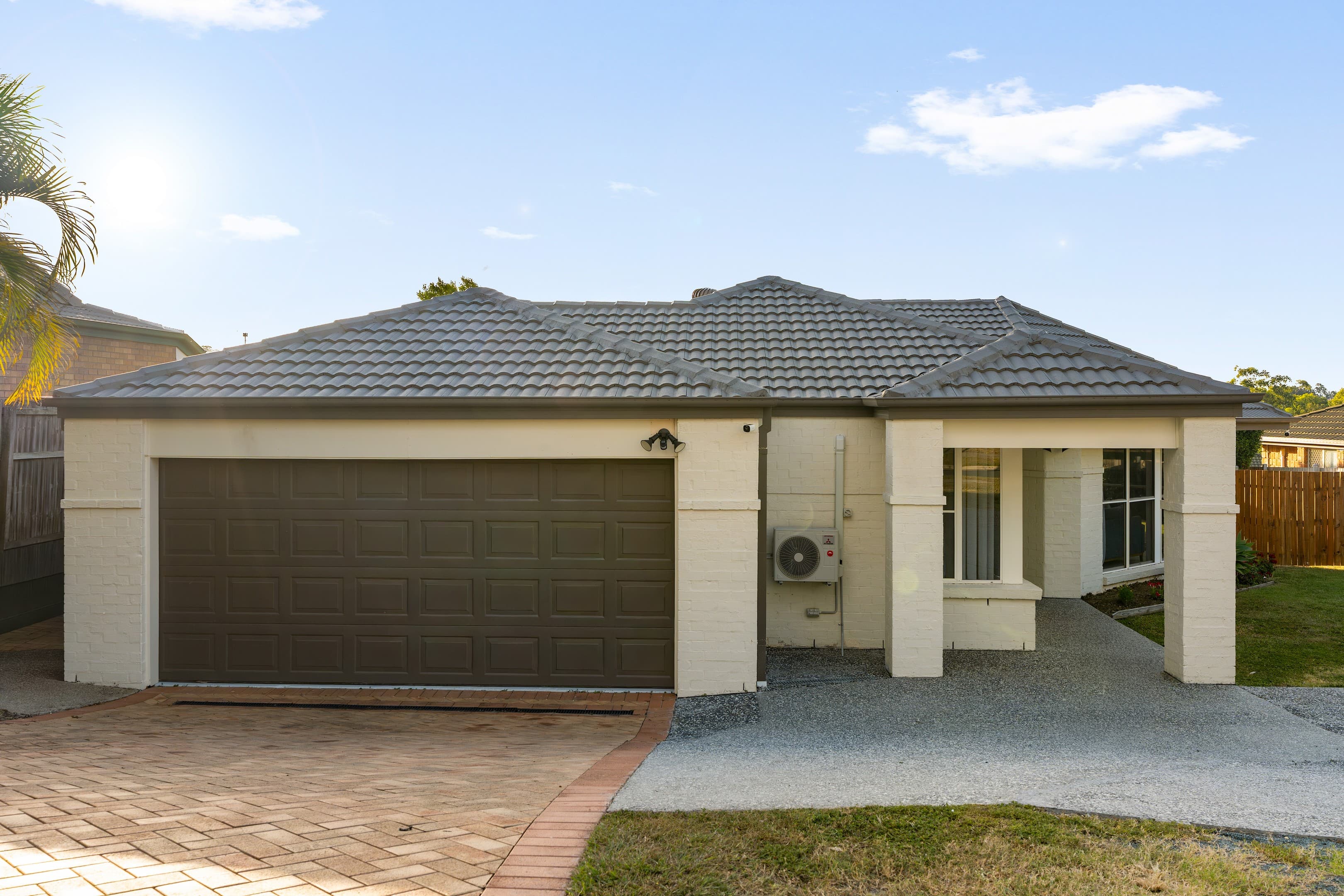87 Woodcrest Way, Springfield - Image 1