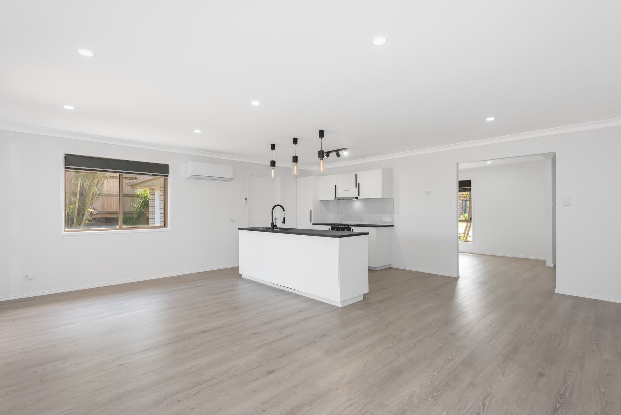 12 Old Kent Road, Upper Coomera — photo 1 of 5