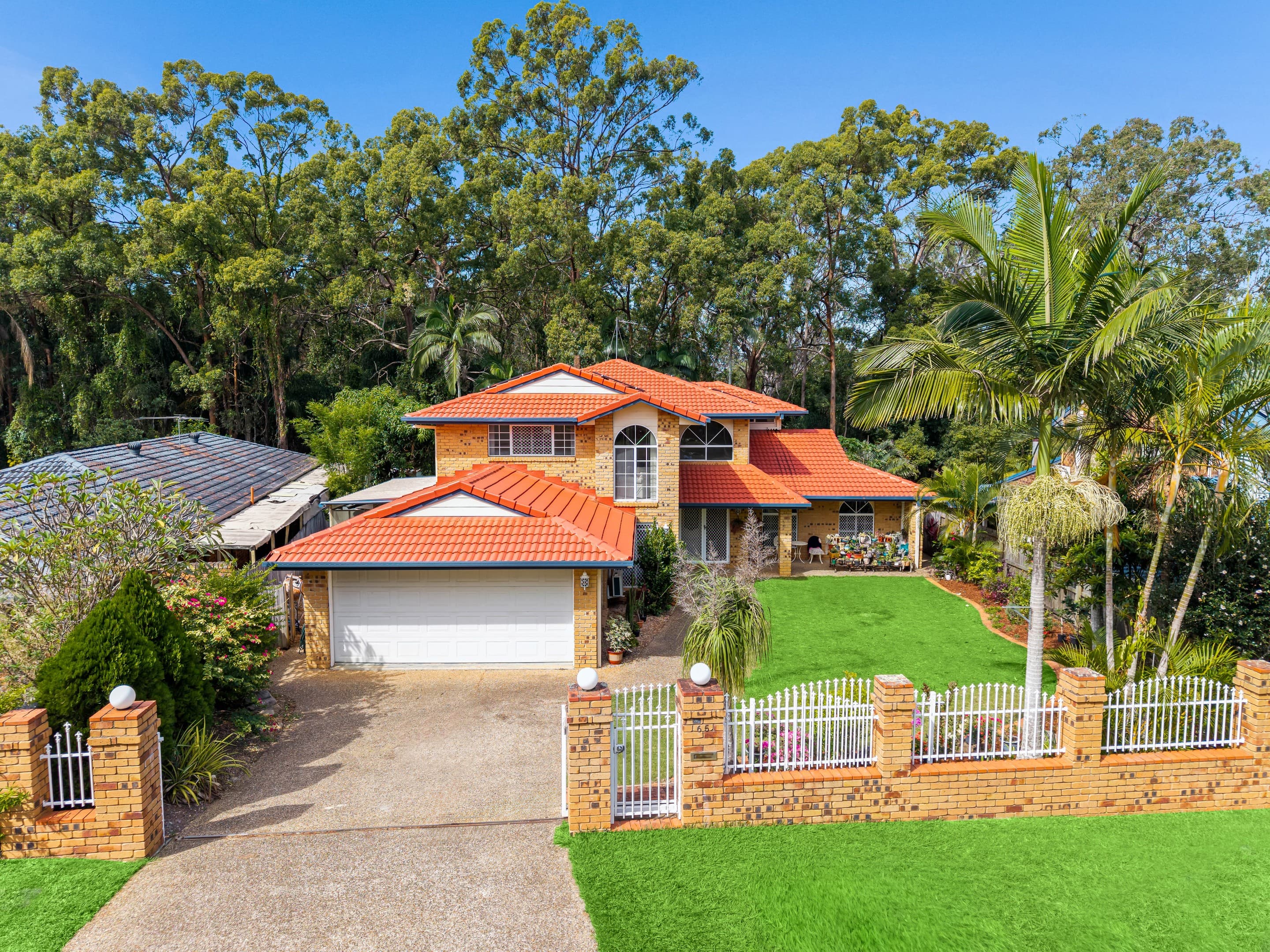 65 Palmwoods Crescent, Runcorn — photo 1 of 5