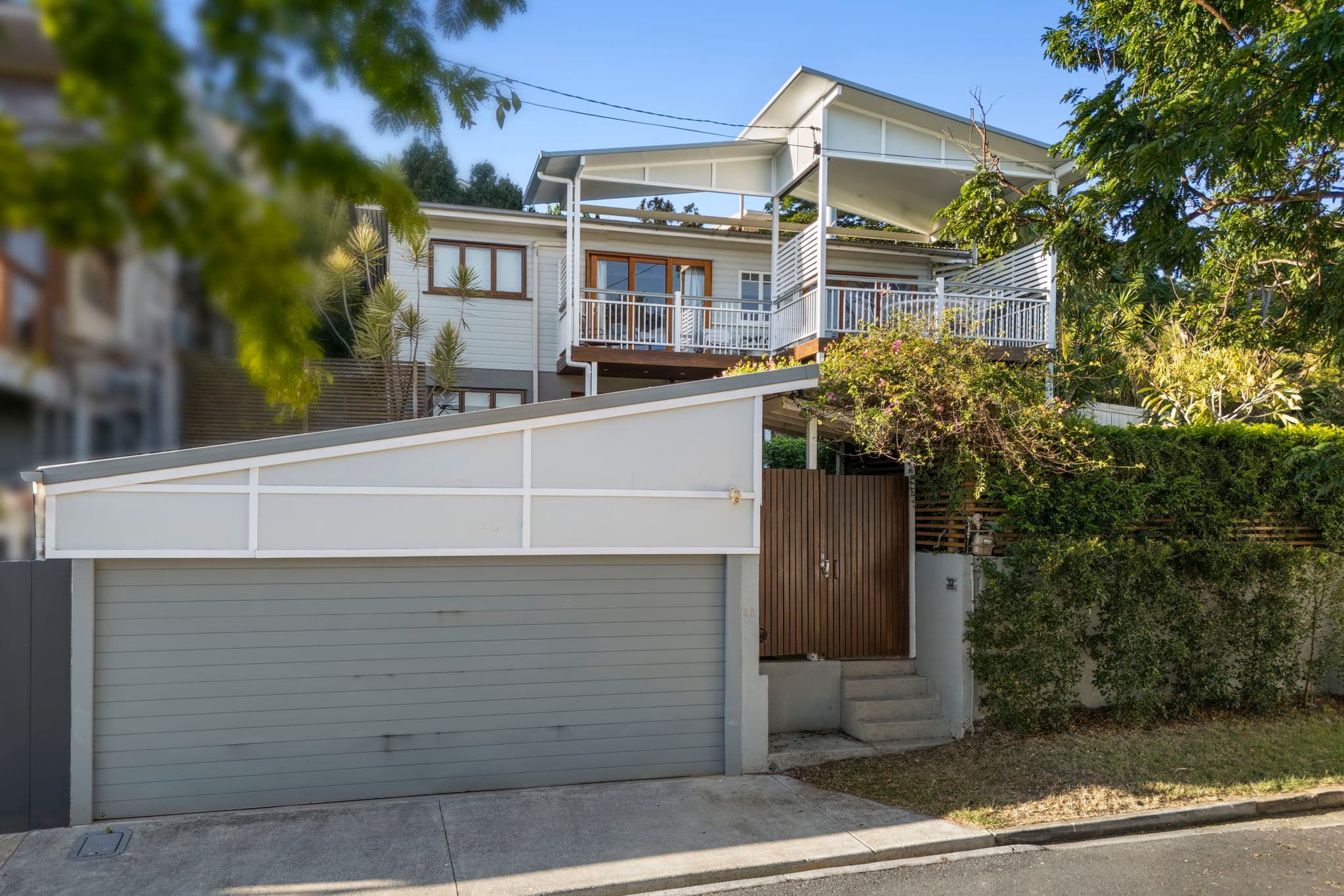 32 Imperial Terrace, Paddington - Image 1