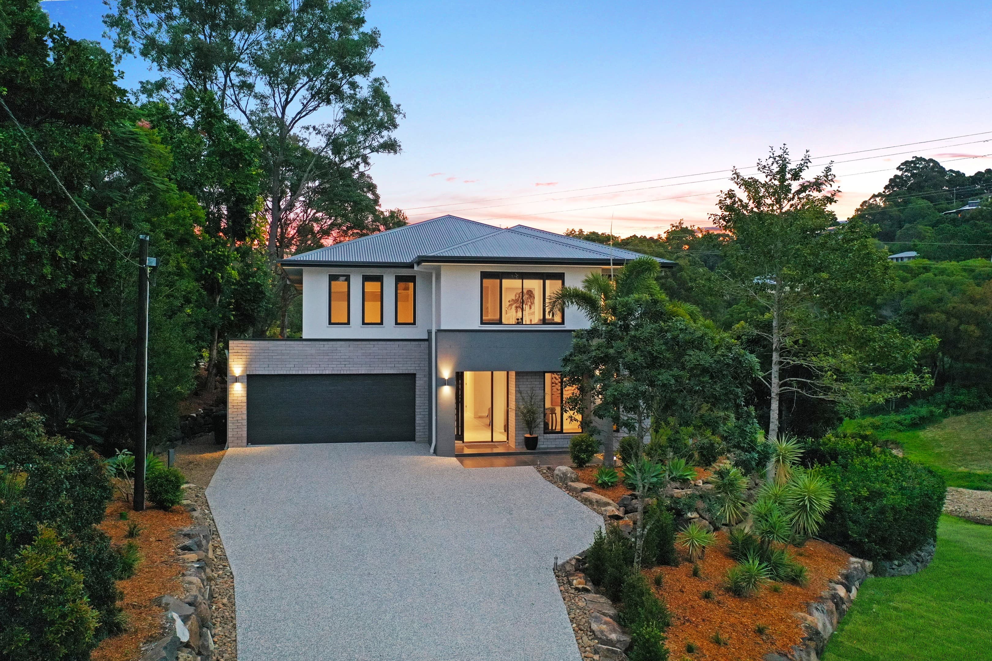 32A Viscount Drive, Tallai - Image 1