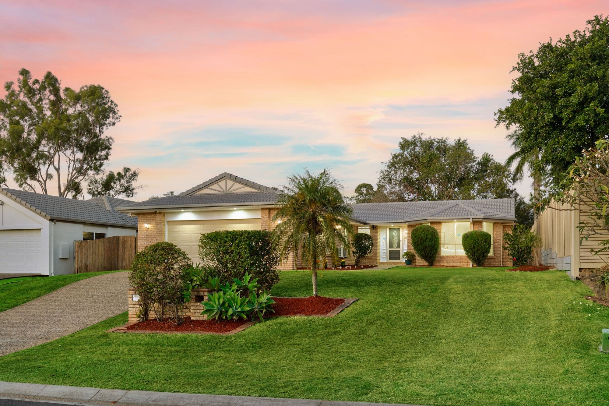 8 Taupo Place, Parkinson - Image 1