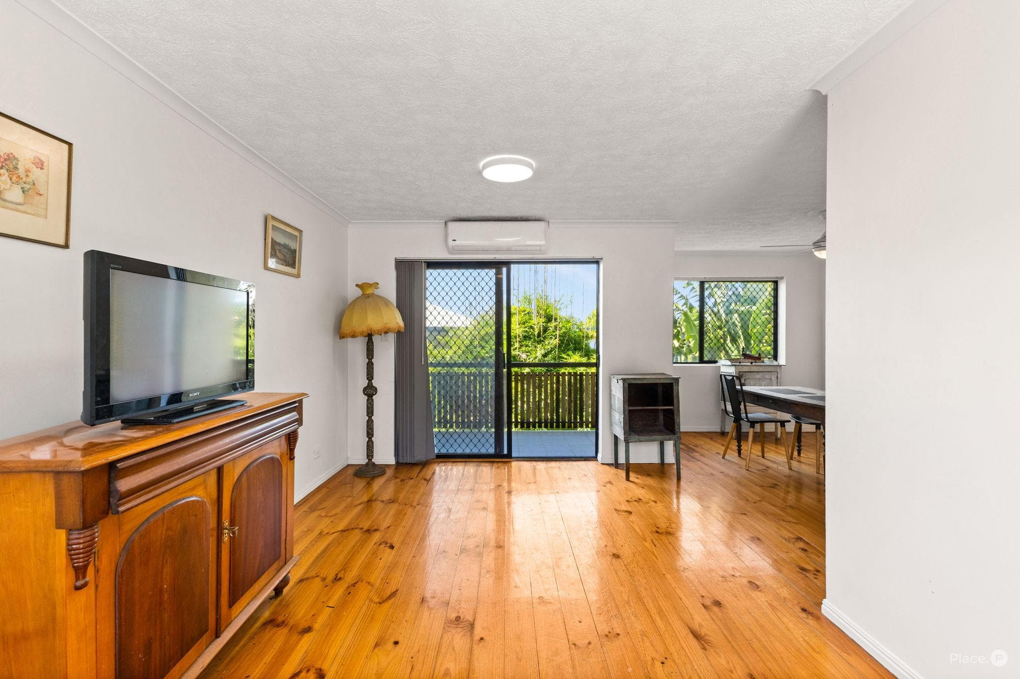2/61 Sixth Avenue, Kedron - Image 1