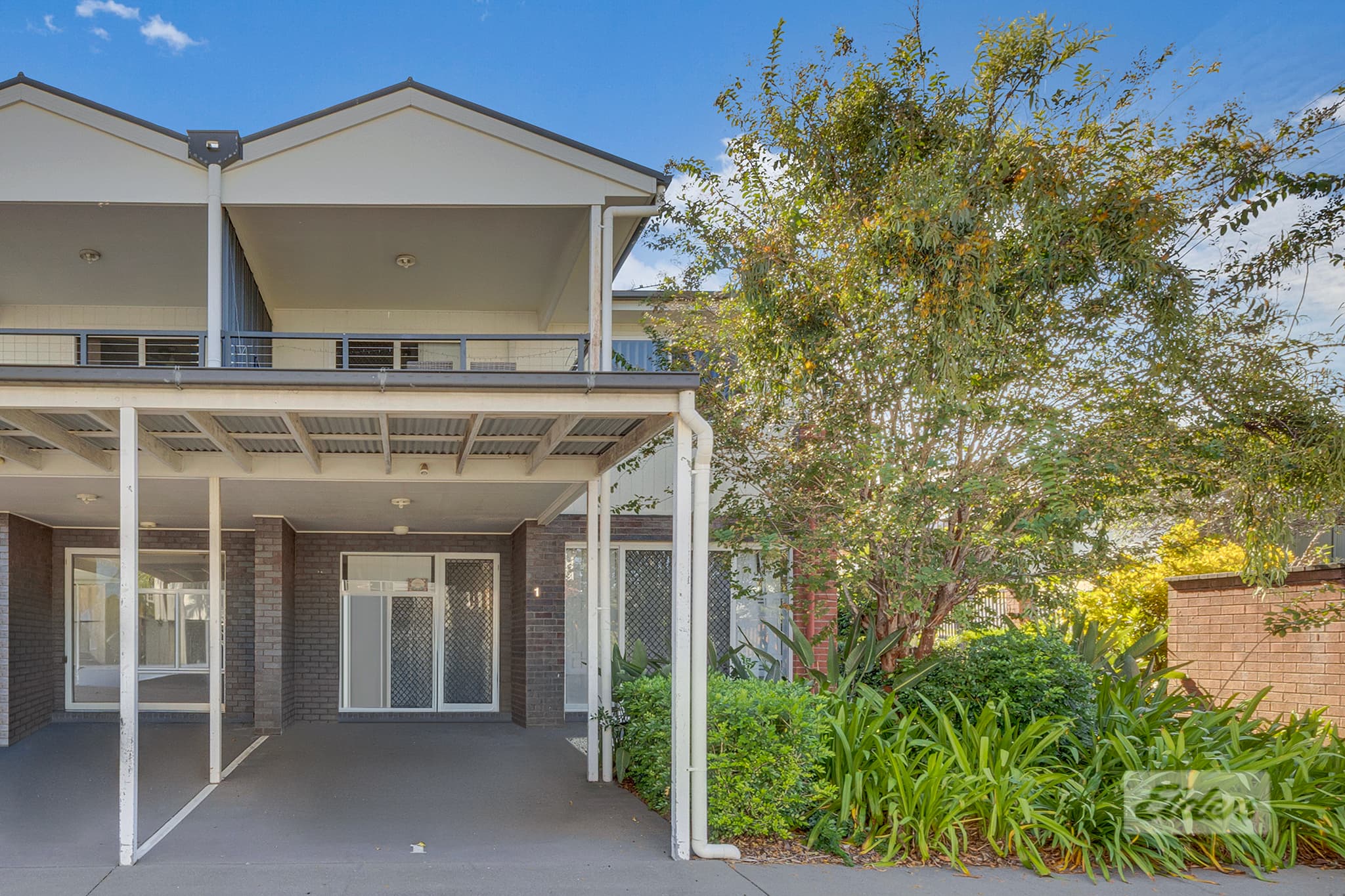 1/14 Fowler Street, West Gladstone — photo 1 of 5