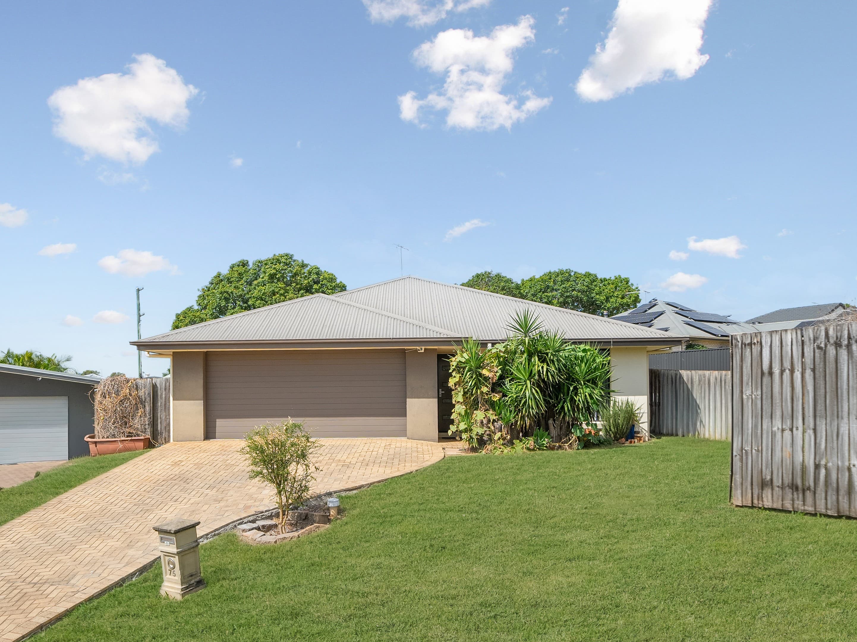 75 Willowleaf Circuit, Upper Caboolture — photo 1 of 5