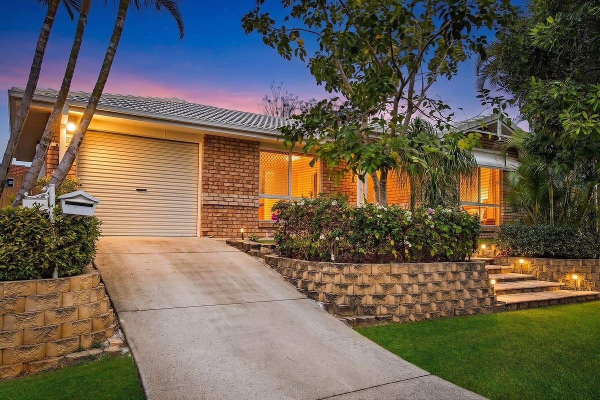 4 Latrobe Street, Fitzgibbon - Image 1