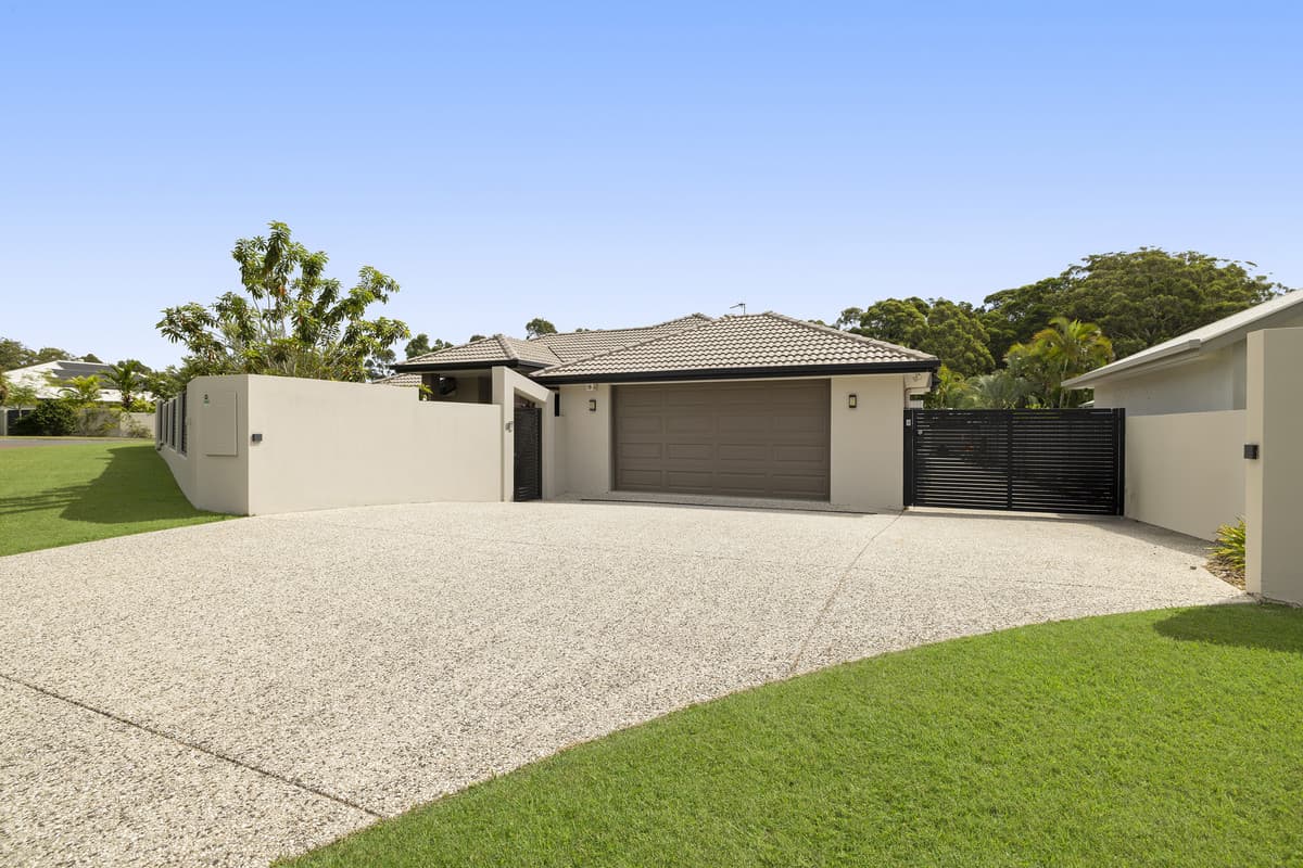 3 High Park Crescent, Little Mountain - Image 1