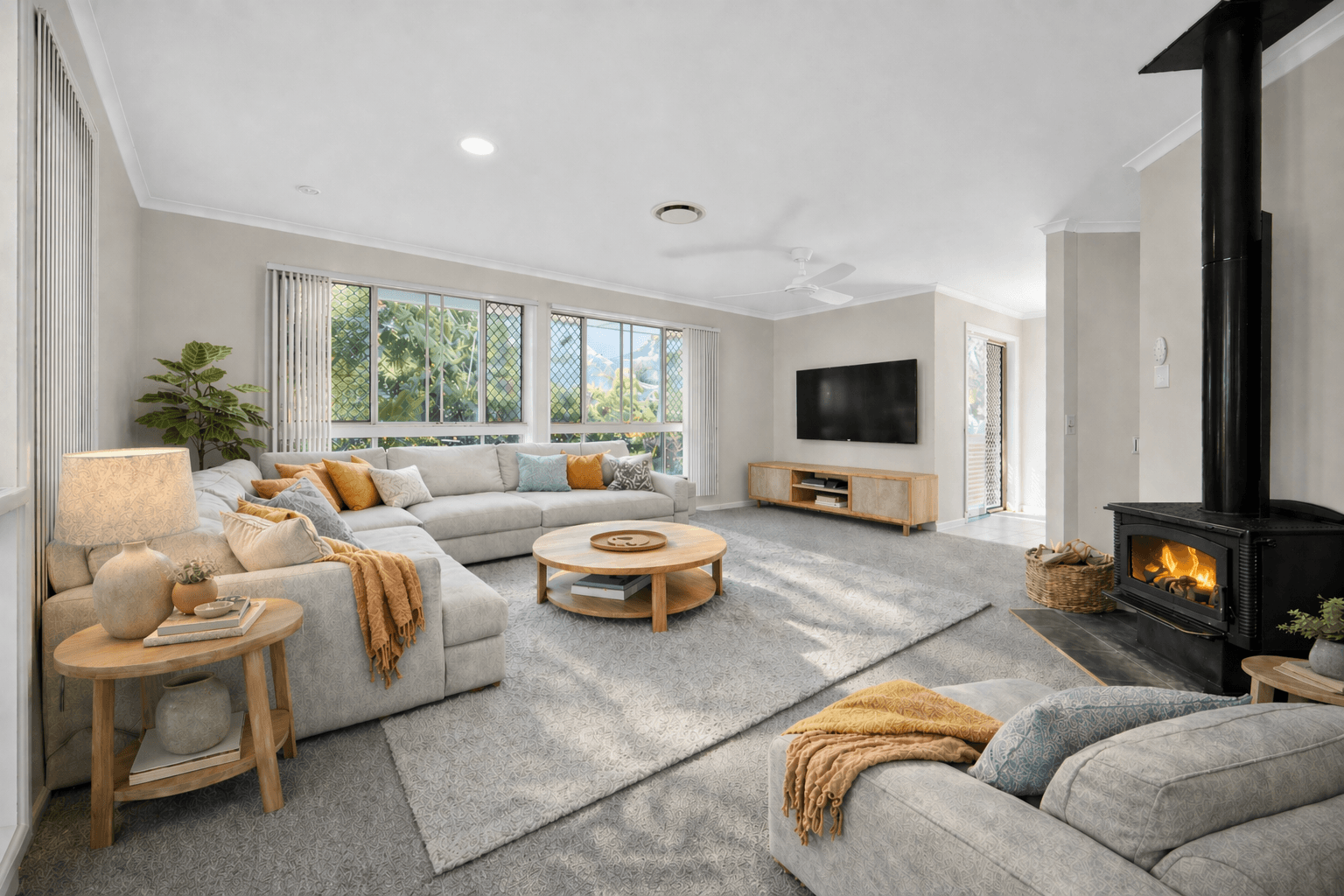2 Benjamin Way, Windaroo - Image 1