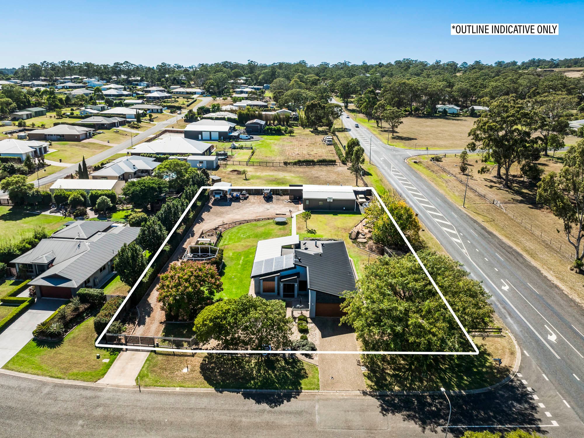 47 Holly Avenue, Cawdor — photo 1 of 5