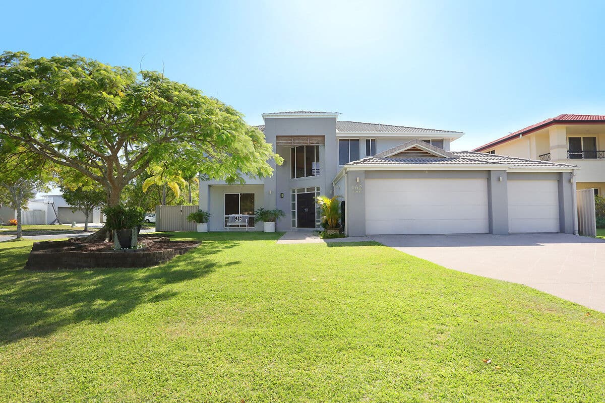162 Lae Drive, Coombabah
