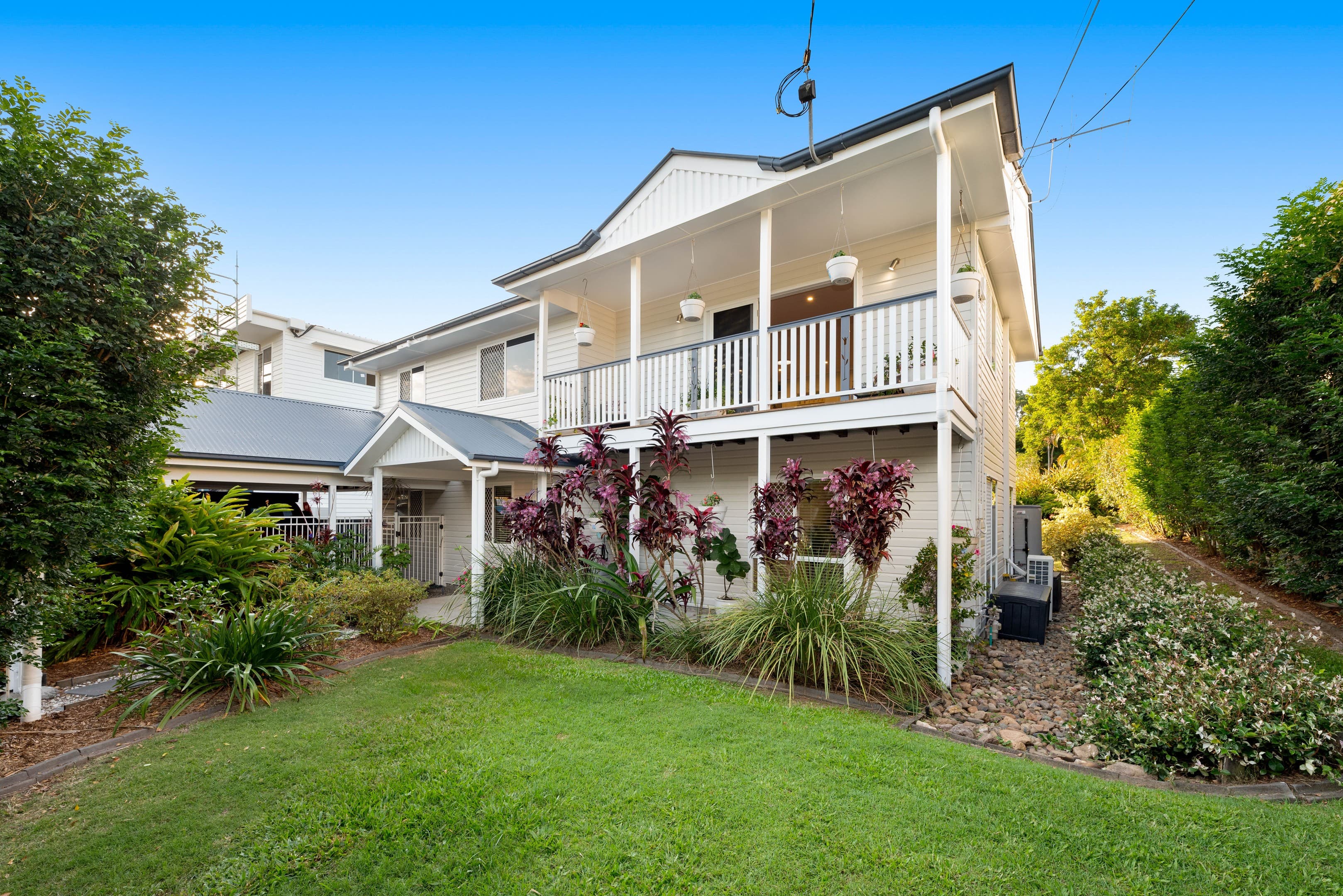 64 Valaria Avenue, Seven Hills - Image 1