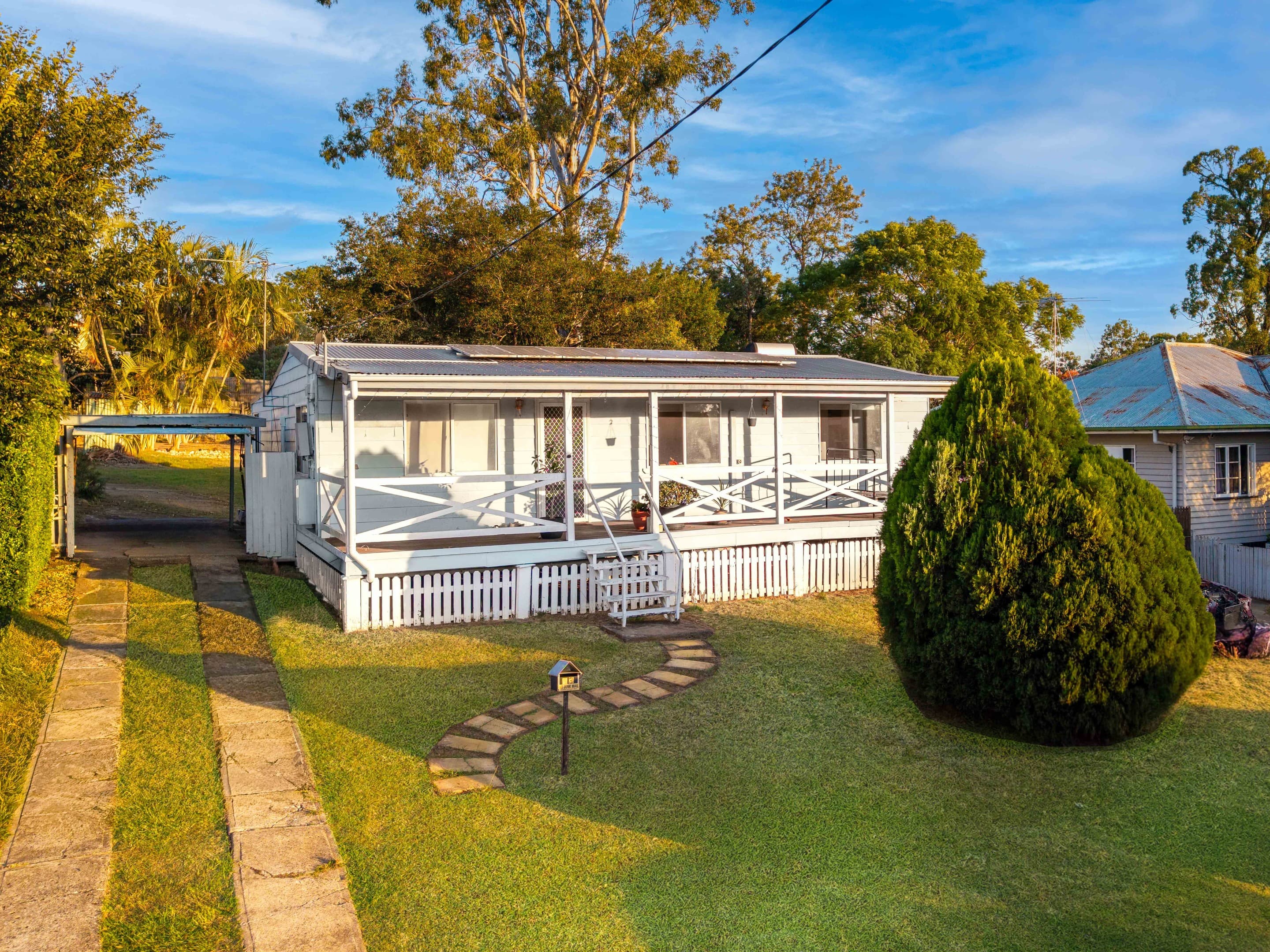43 Lindsay Street, Bundamba - Image 1