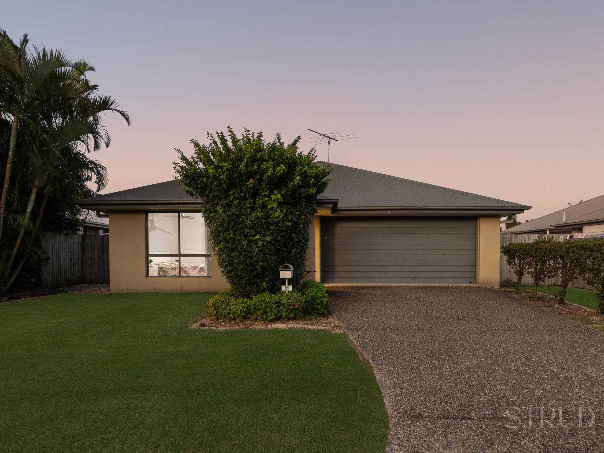 3 Benjamin Street, Pimpama — photo 1 of 5