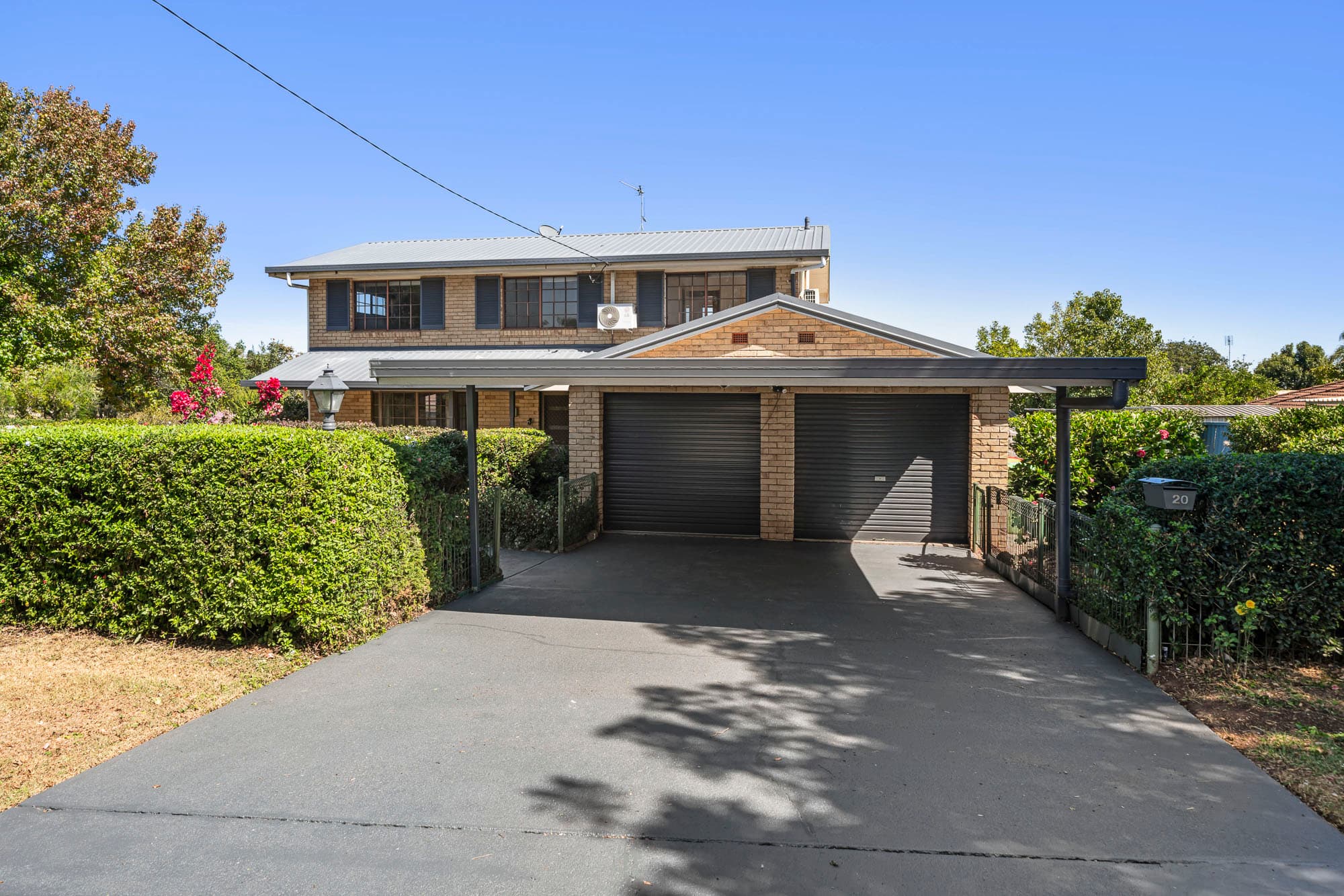20 Kingsford Smith Drive, Wilsonton