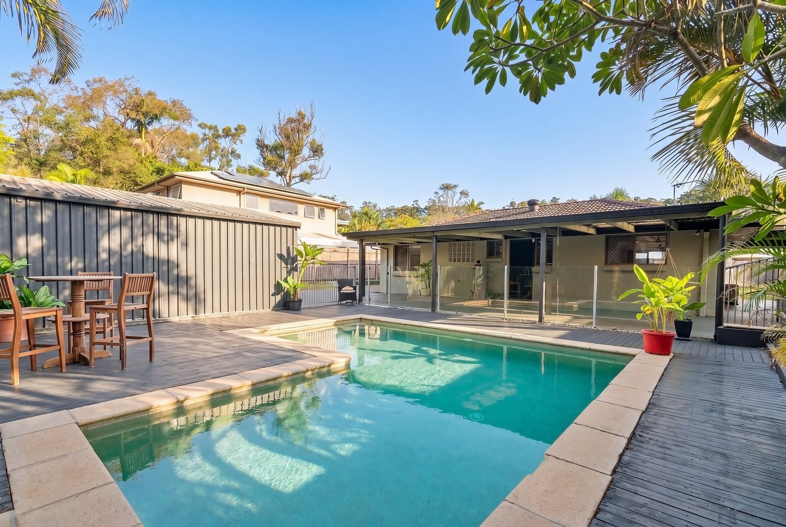 30 McKenzie Drive, Currumbin Waters, Currumbin Waters — photo 1 of 5