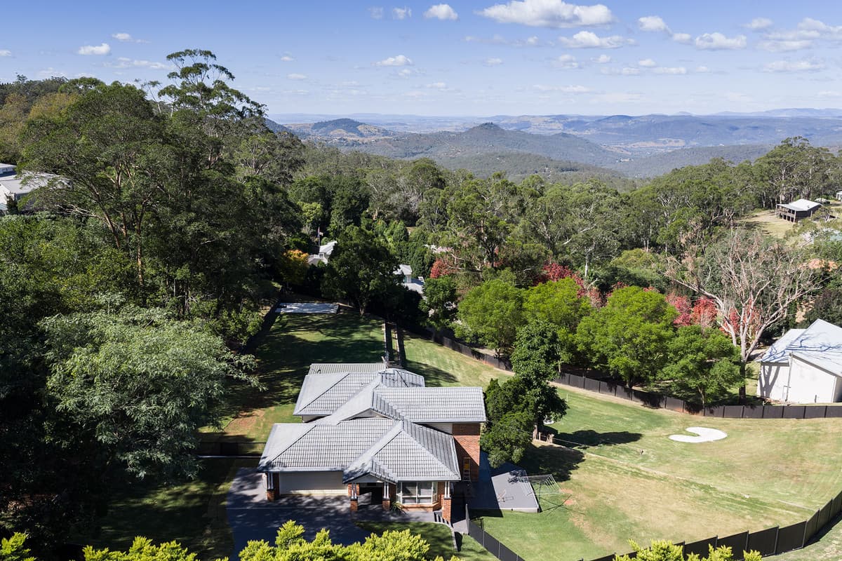 14 Flagstone Creek Road, Middle Ridge - Image 1