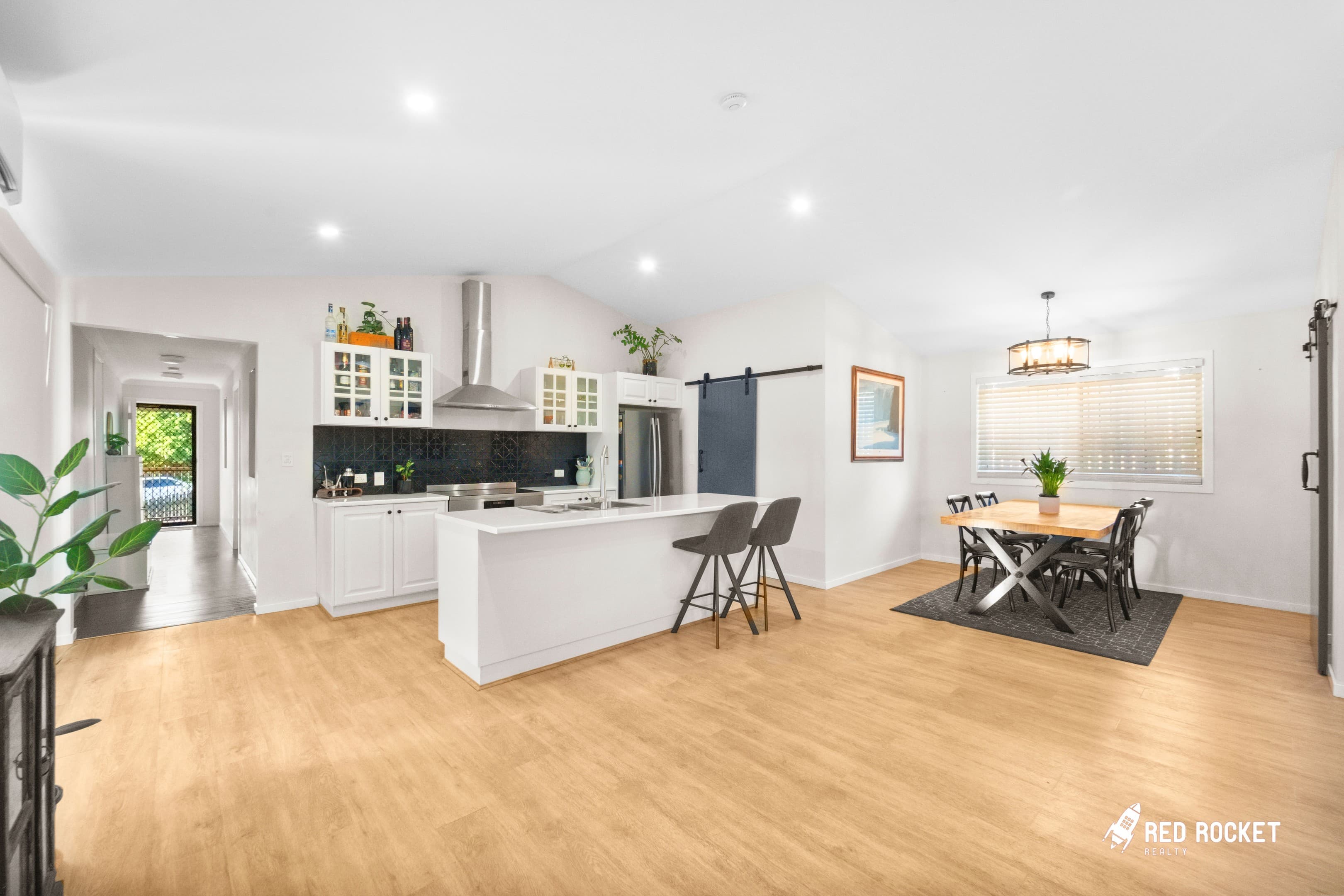 51 Parfrey Road, Rochedale South — photo 1 of 5