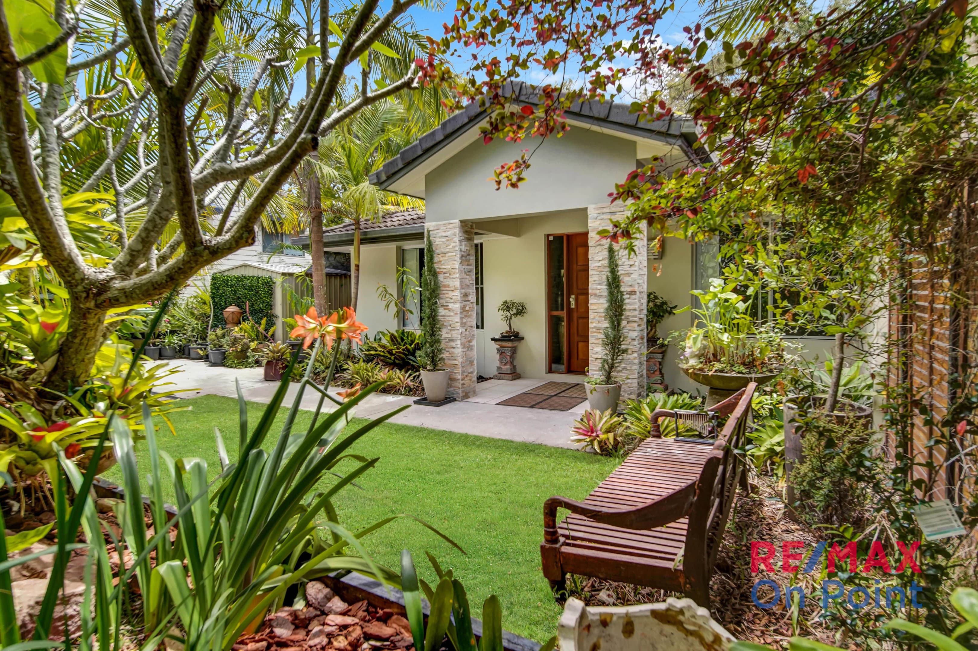 8 Mooroondu Street, Coochiemudlo Island - Image 1