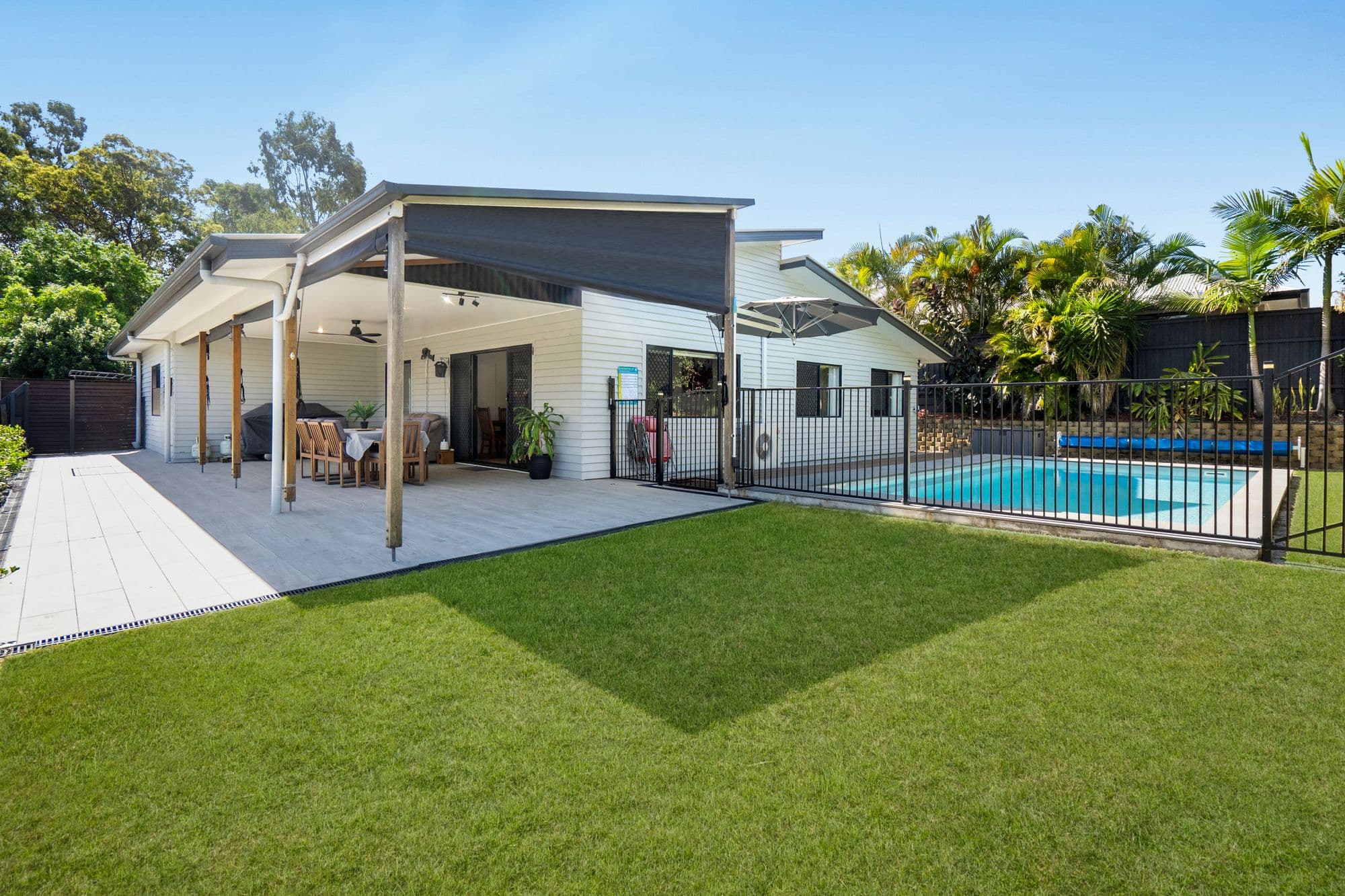 13 Maidenwell Road, Ormeau — photo 1 of 5