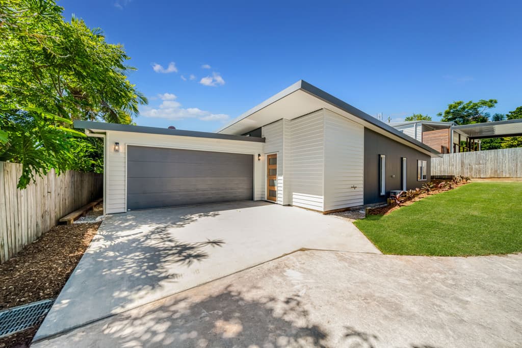18 Washington Street, Nambour - Image 1