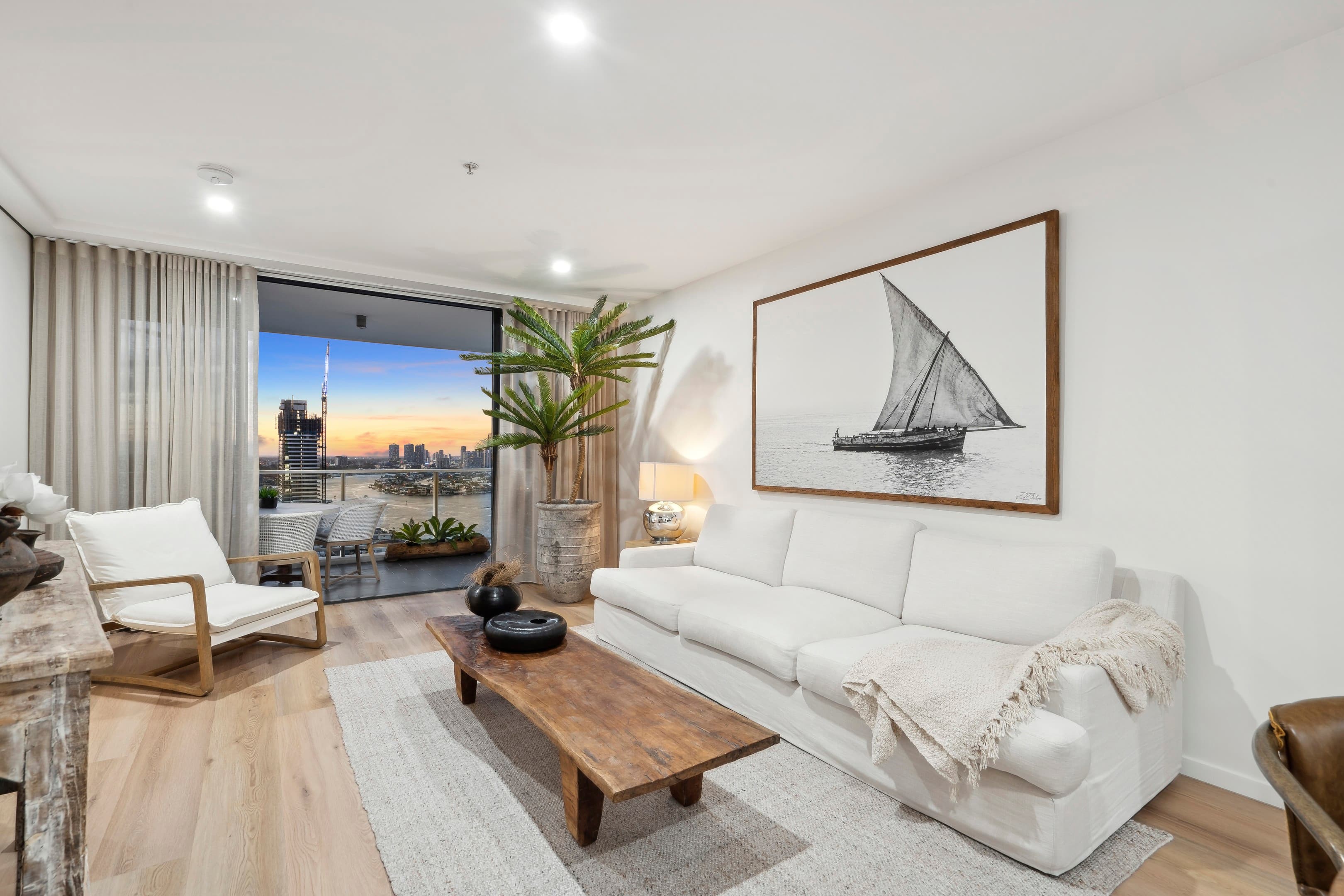 2504/4 Wahroonga Place, Surfers Paradise - Image 1
