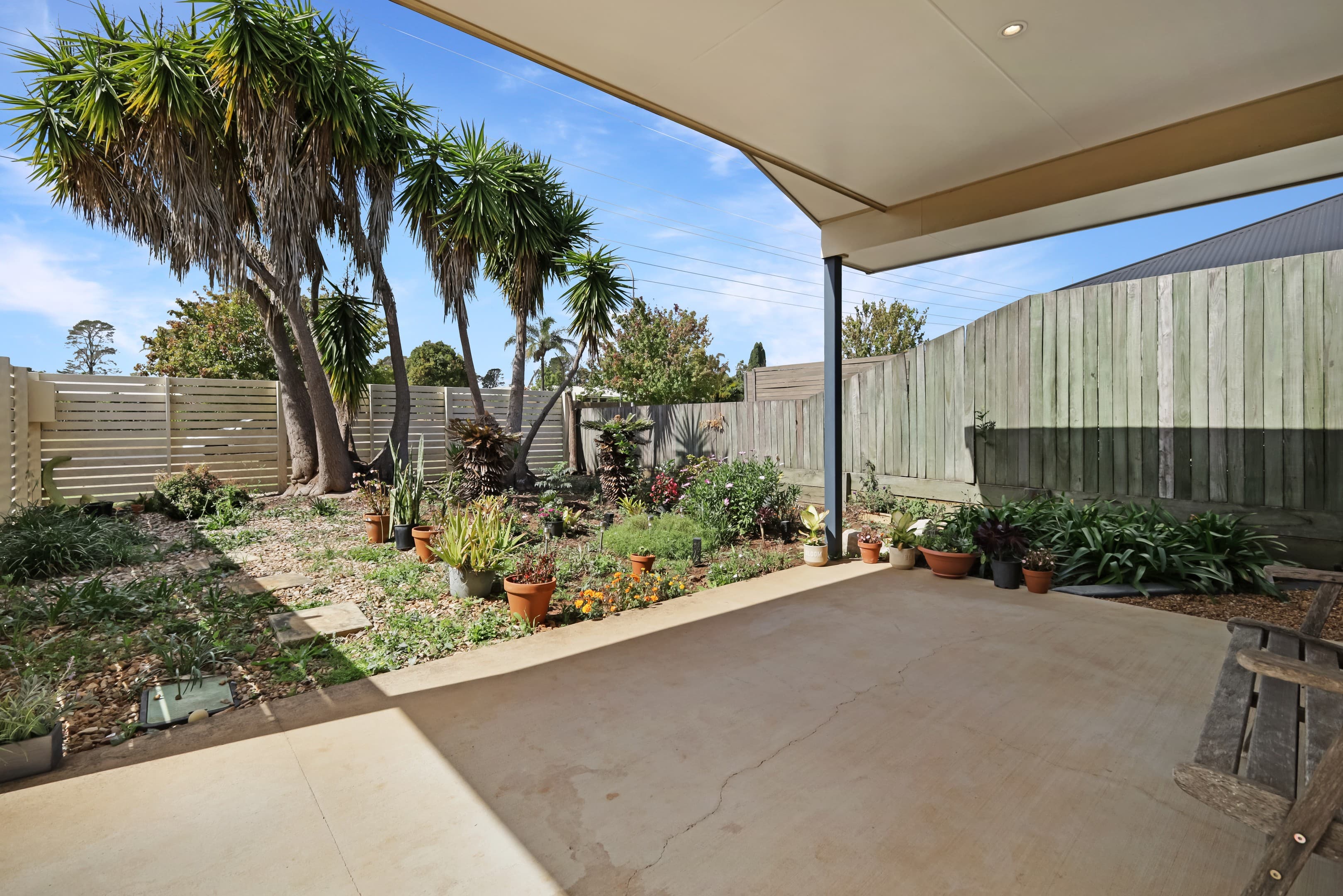 2/63 Kearney Street, Kearneys Spring - Image 1