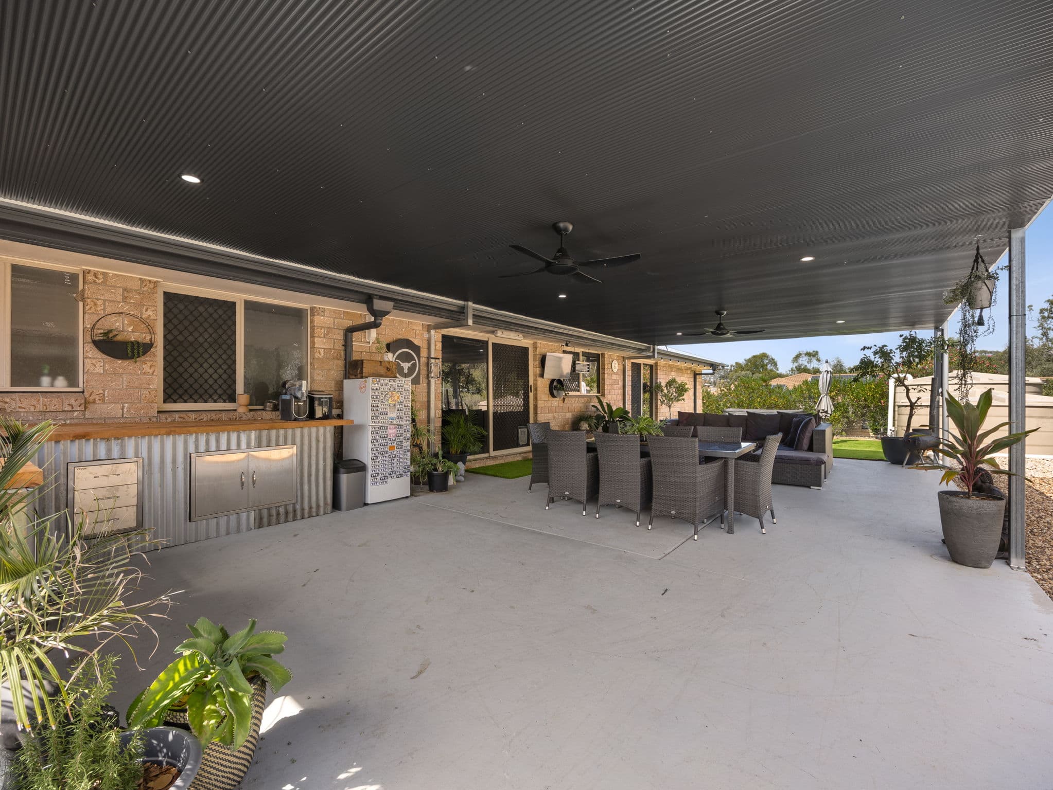 31 Stephenson Crescent, Kensington Grove — photo 1 of 5