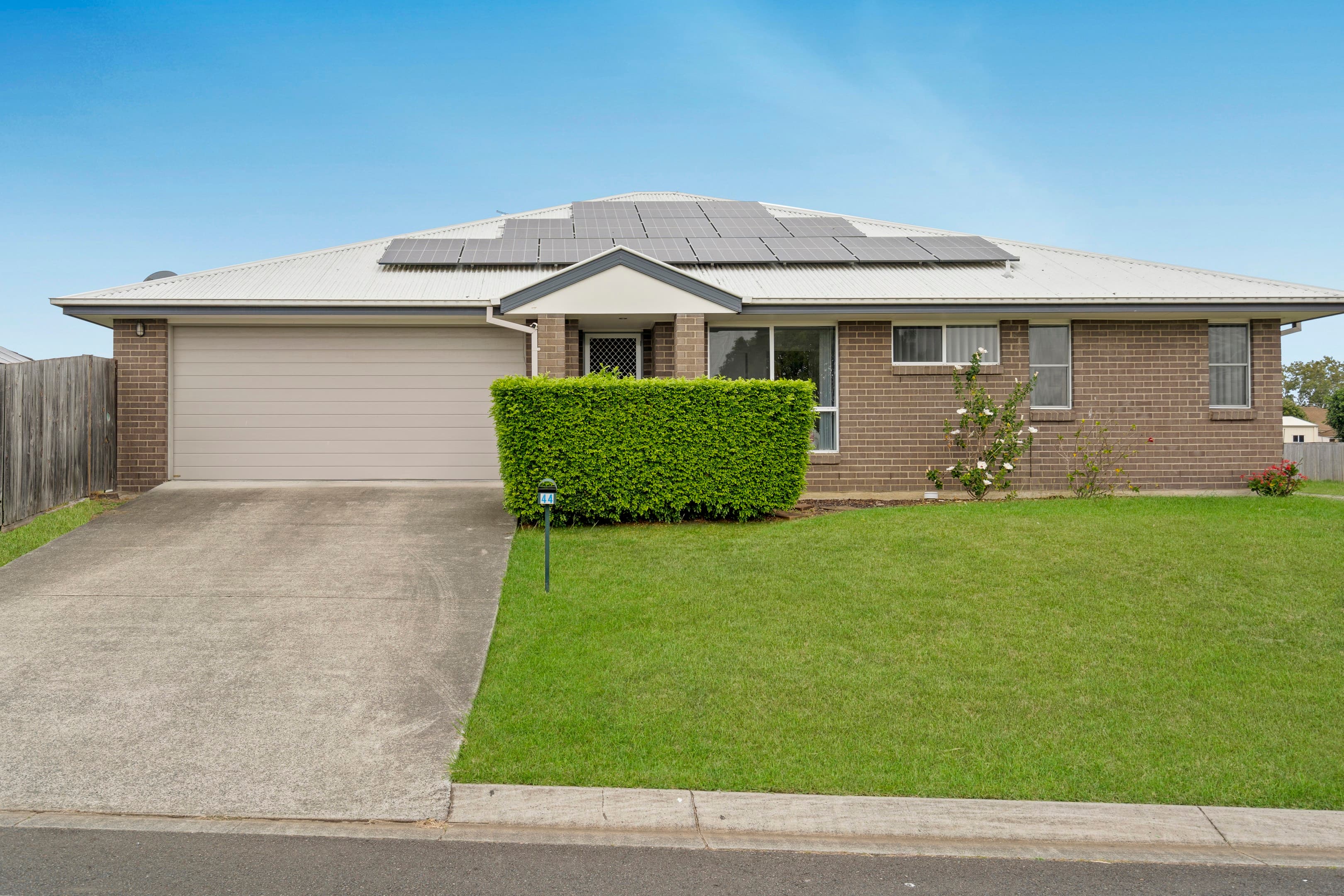 44 Wattle Crescent, Raceview - Image 1