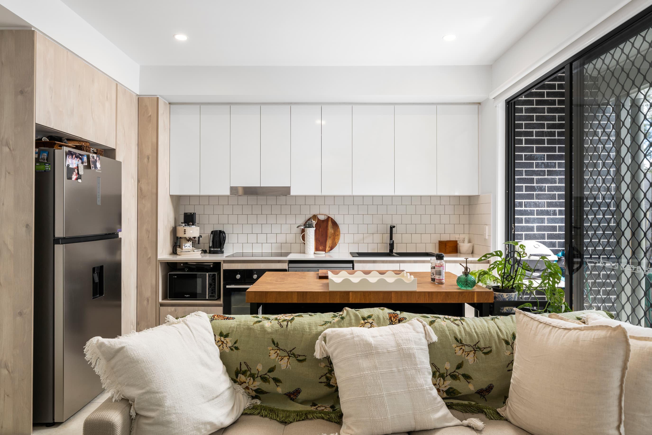 2/8 Aragorn Street, Maroochydore - Image 1