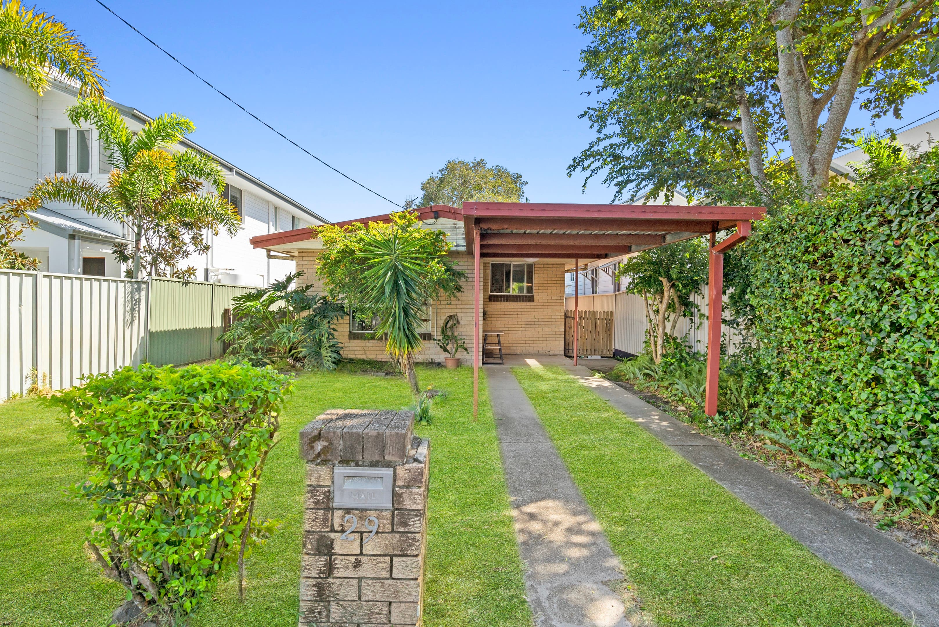 29 Fourteenth Avenue, Palm Beach — photo 1 of 5