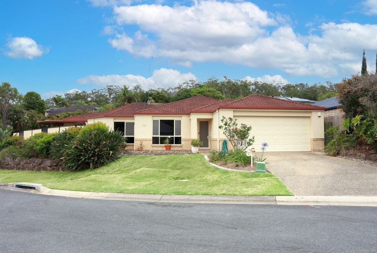 2 Tillys Place, Burleigh Heads - Image 1