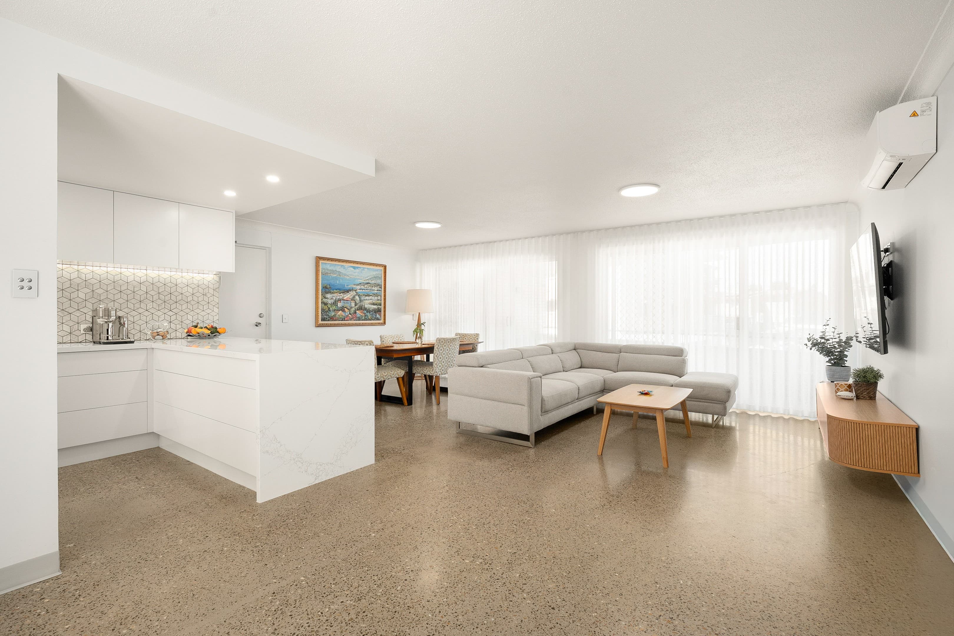 1/266 Kingsford Smith Drive, Hamilton - Image 1
