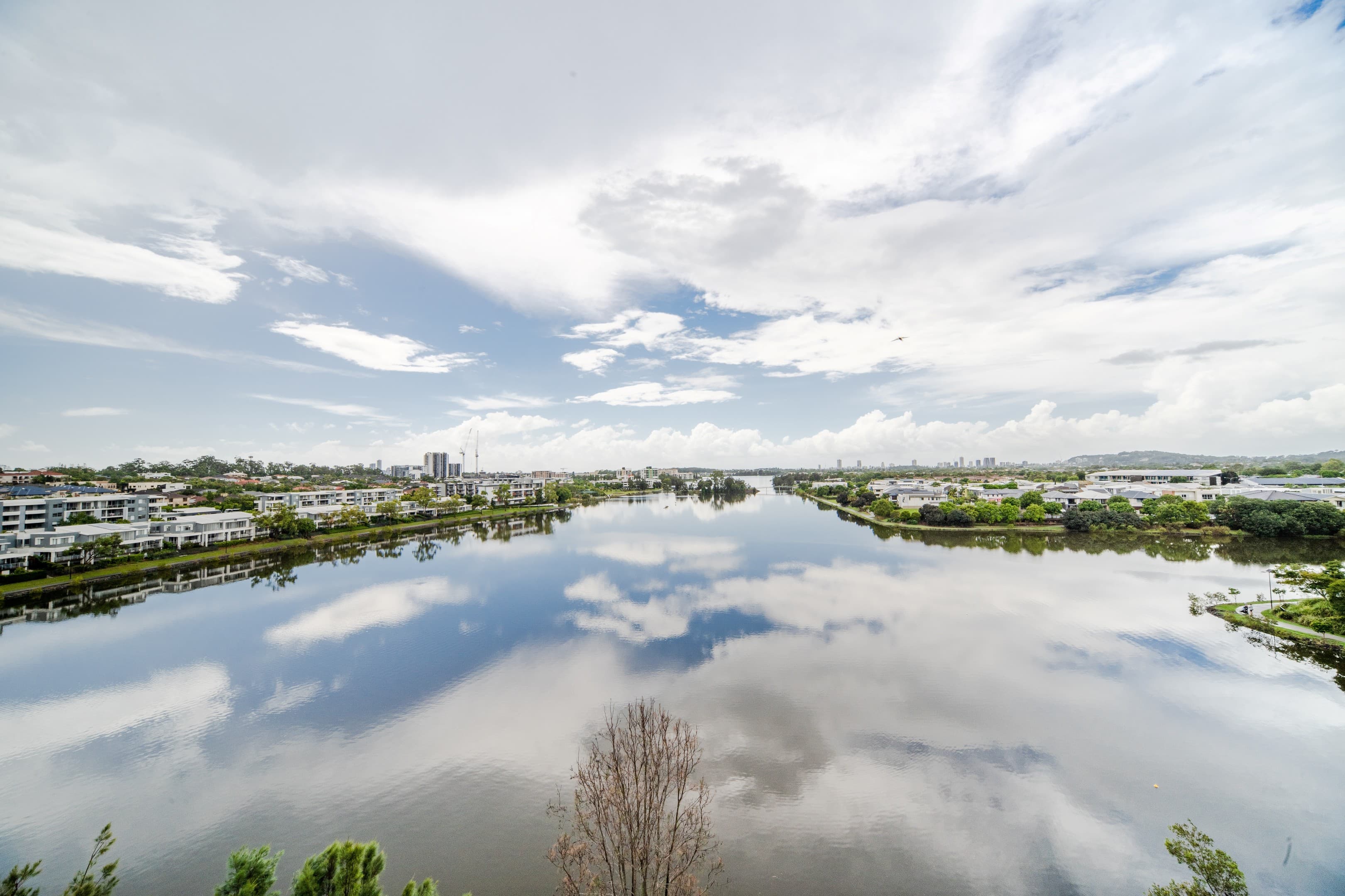 1611/397 Christine Avenue, Varsity Lakes - Image 1