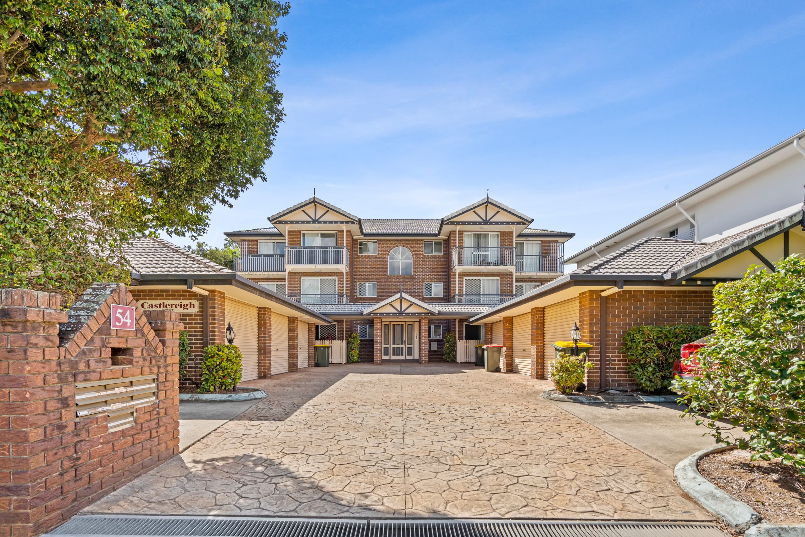 1/54 Wagner Road, Clayfield - Image 1