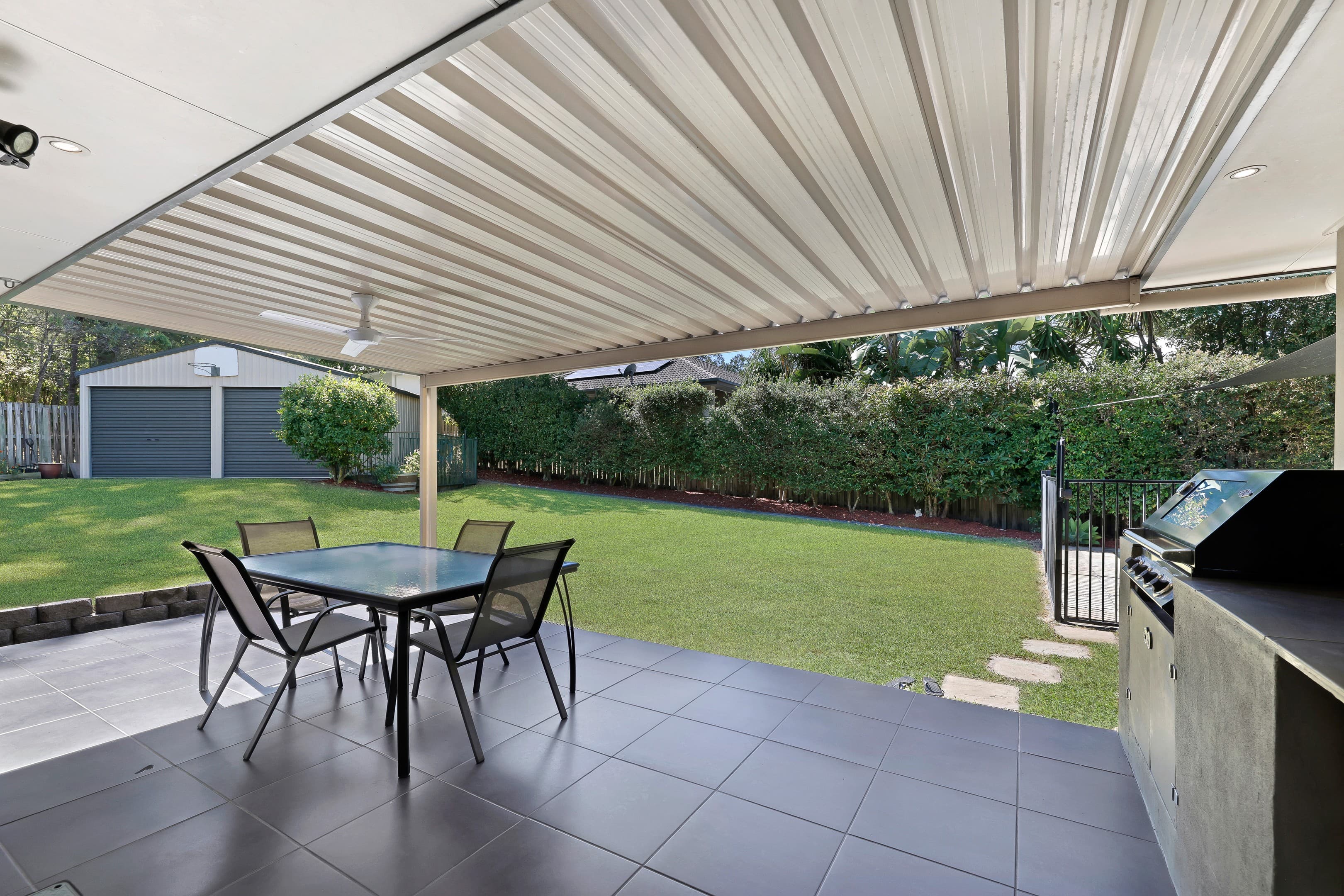 18 Calypso Court, Oxenford — photo 1 of 5