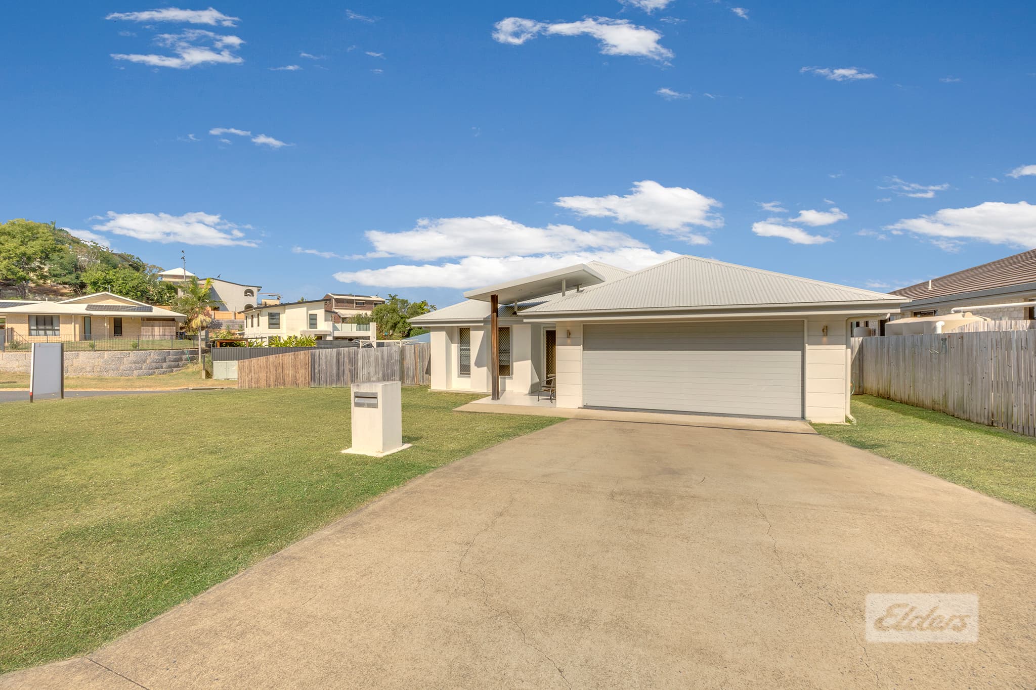 1 Wanda Drive, Boyne Island — photo 1 of 5