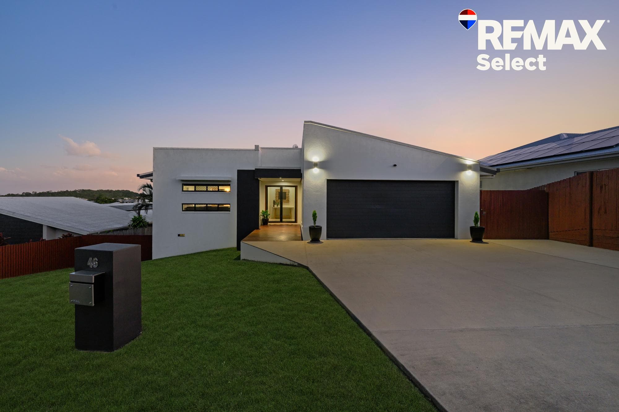 46 Douglas Crescent, Rural View — photo 1 of 5